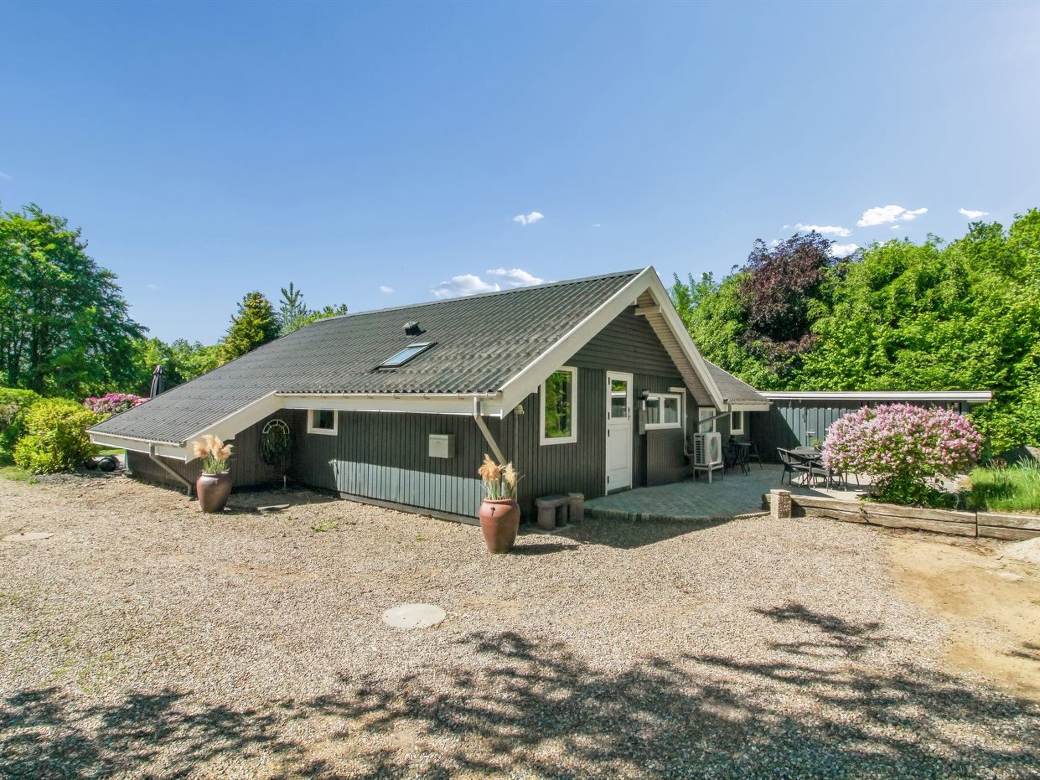 "Lenya" - 33km from the sea - Buiten