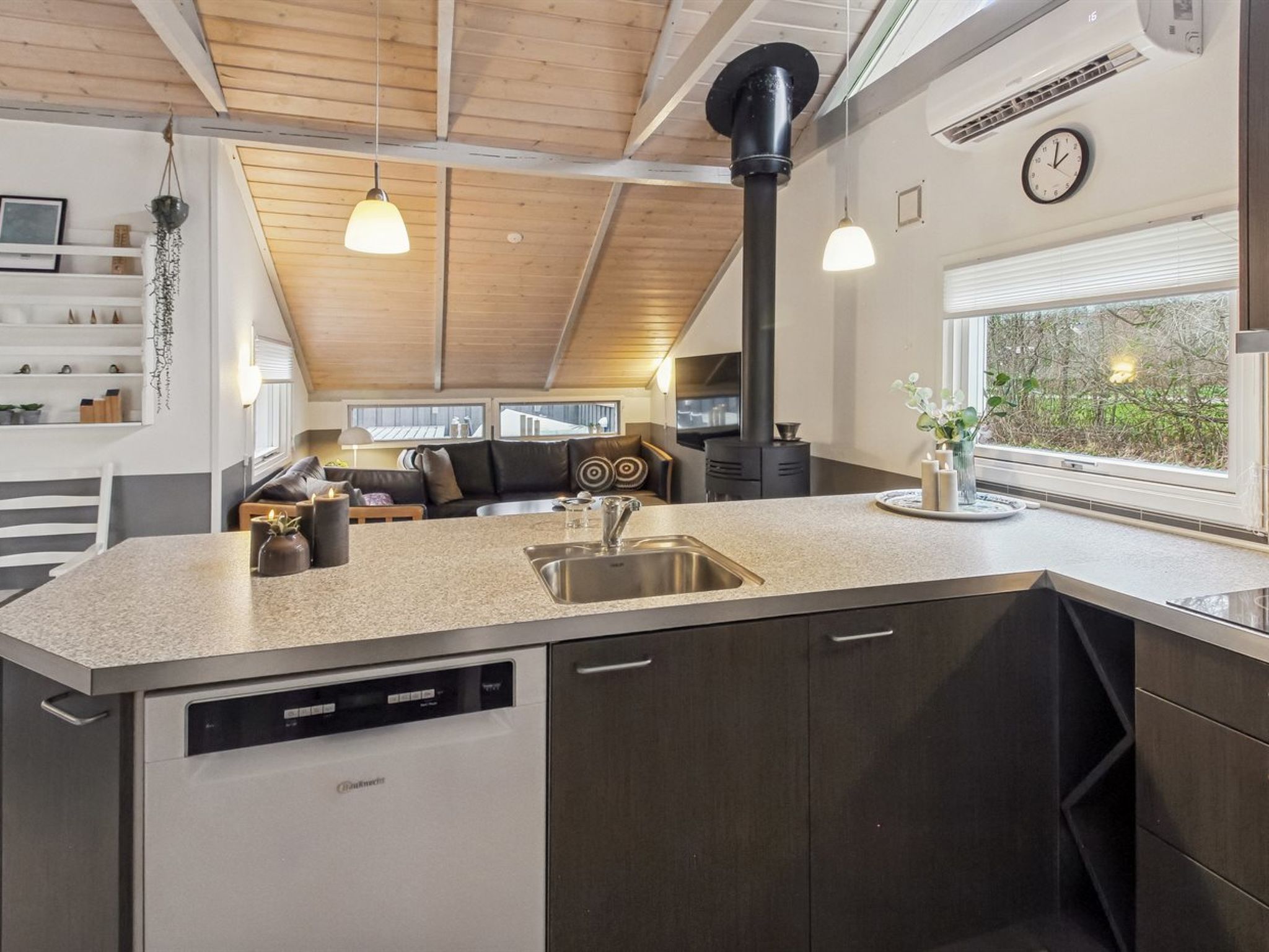 "Nedelko" - 30km from the sea-Binnen