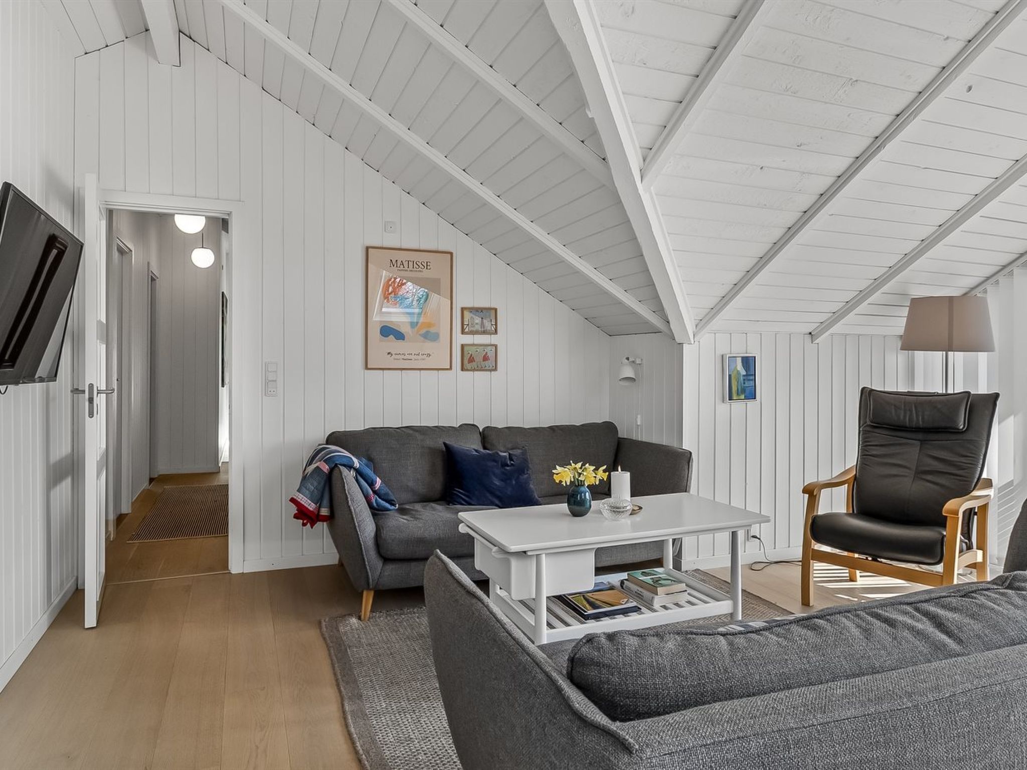 "Mila" - 30km from the sea-Drinnen
