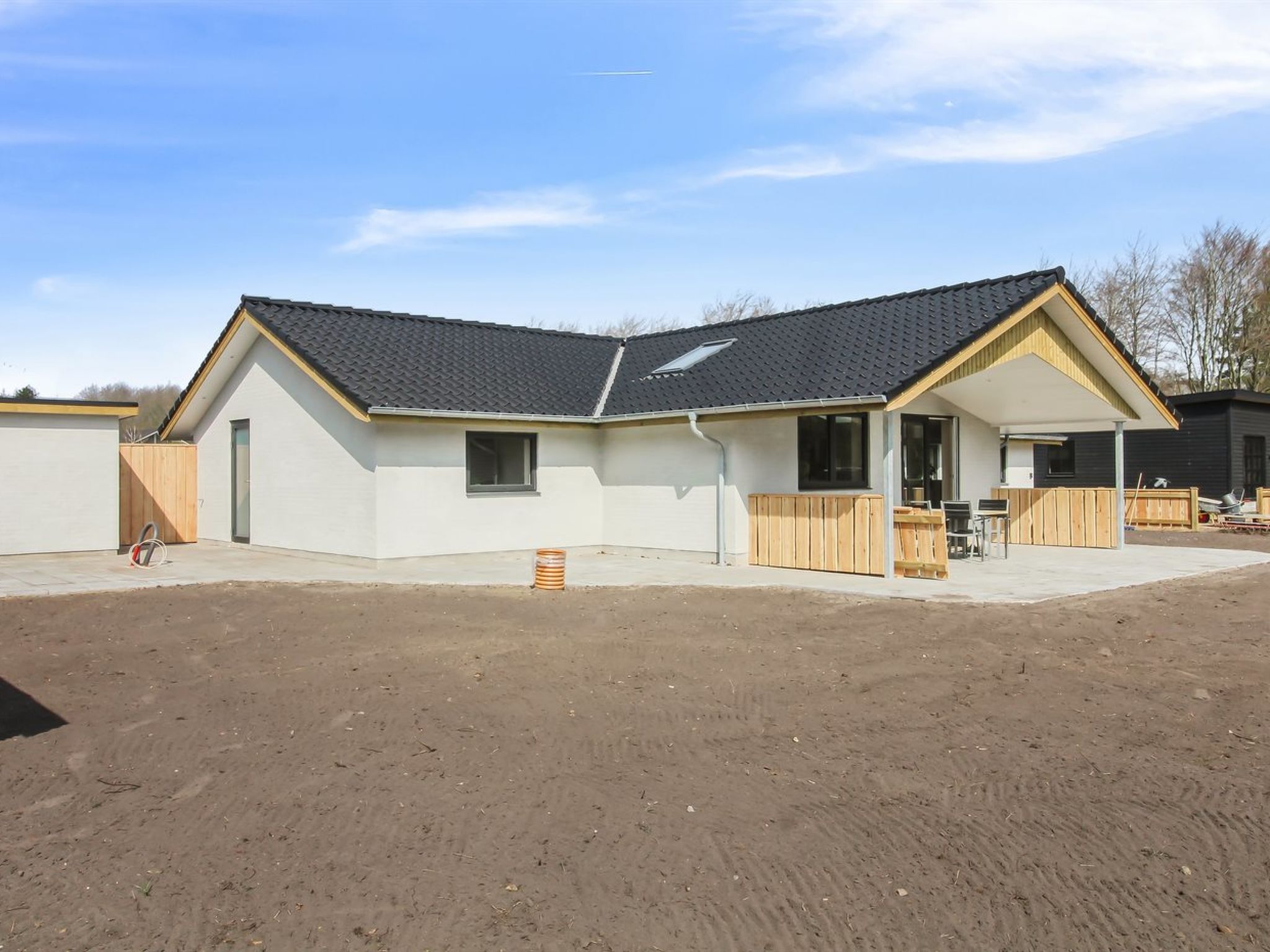 "Alvira" - 30km from the sea-Buiten