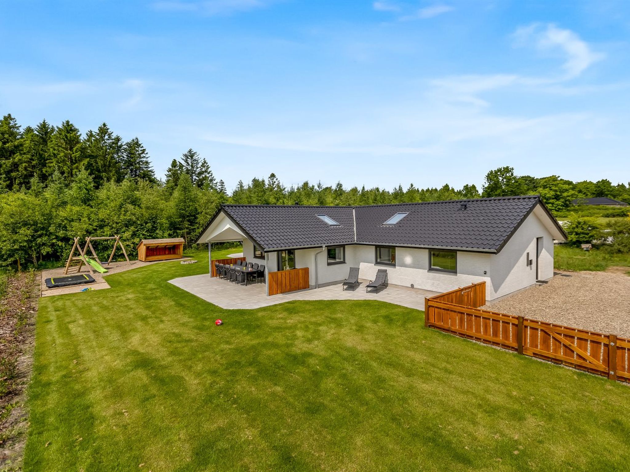 "Alvira" - 30km from the sea-Buiten