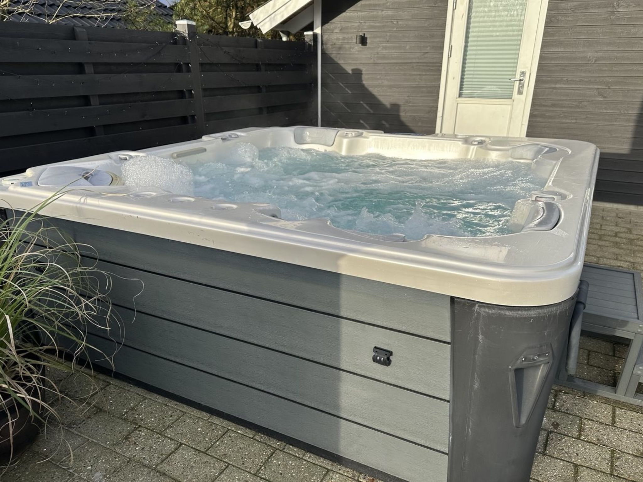 "Truels" - 30km from the sea-Binnen