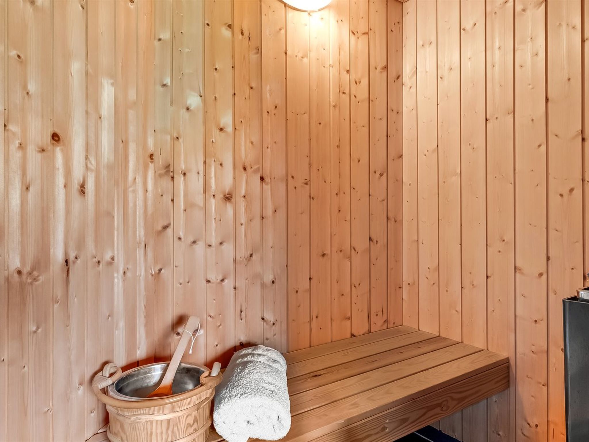 "Truels" - 30km from the sea-Binnen