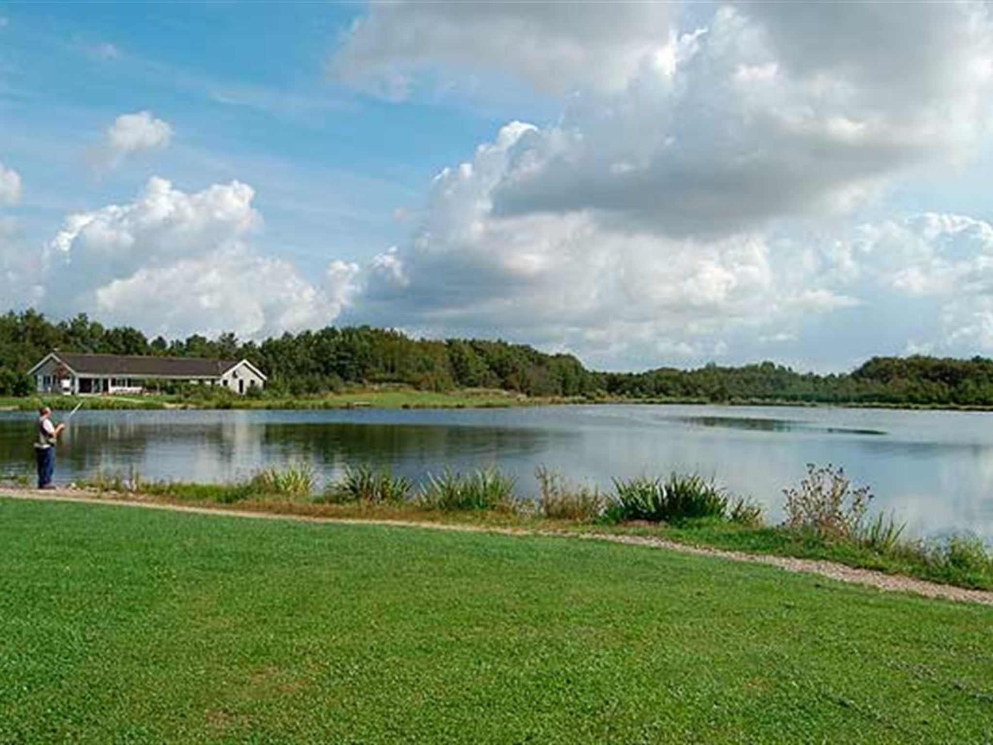 "Truels" - 30km from the sea-Outside