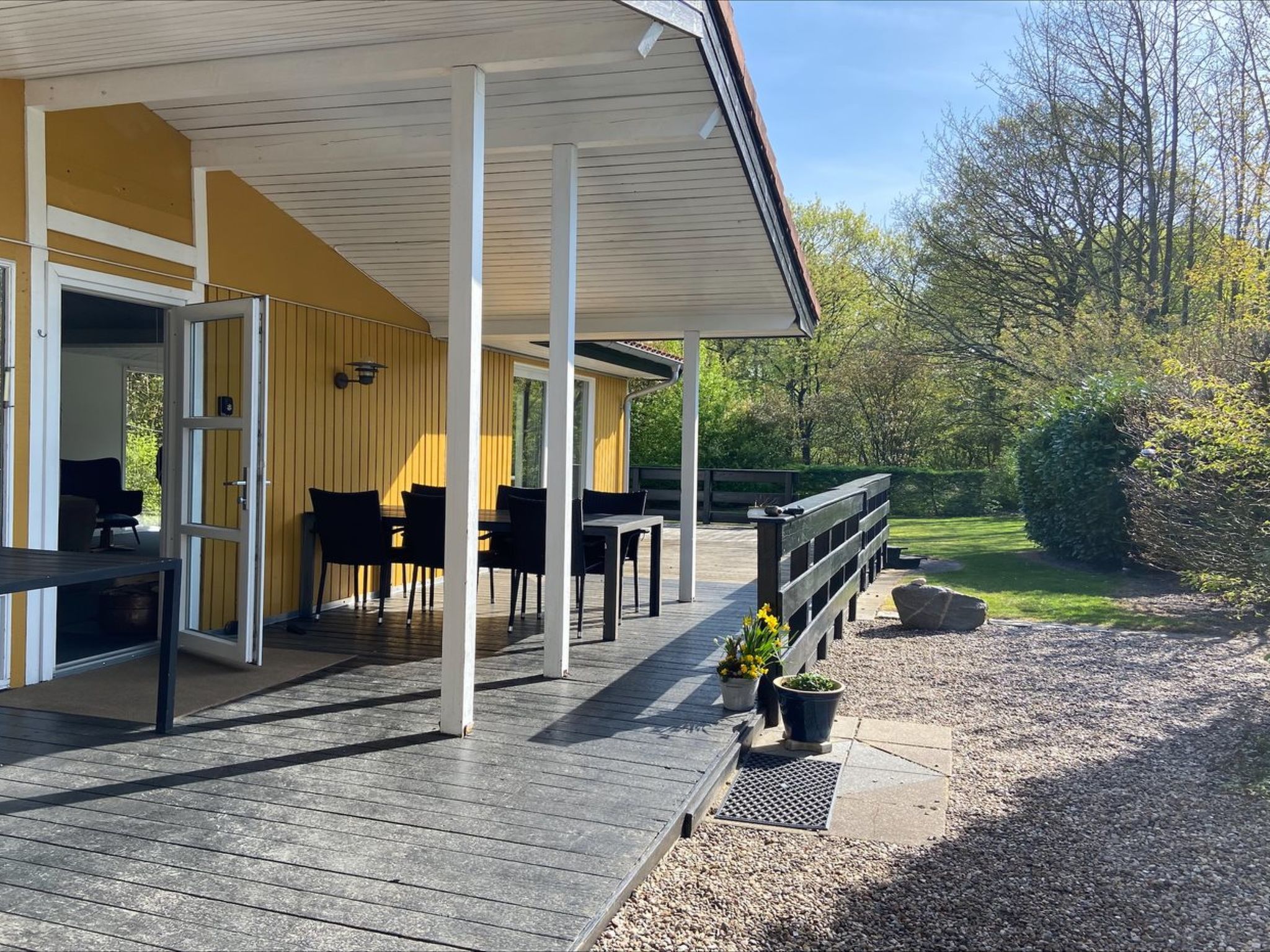 "Frethi" - 30km from the sea-Buiten
