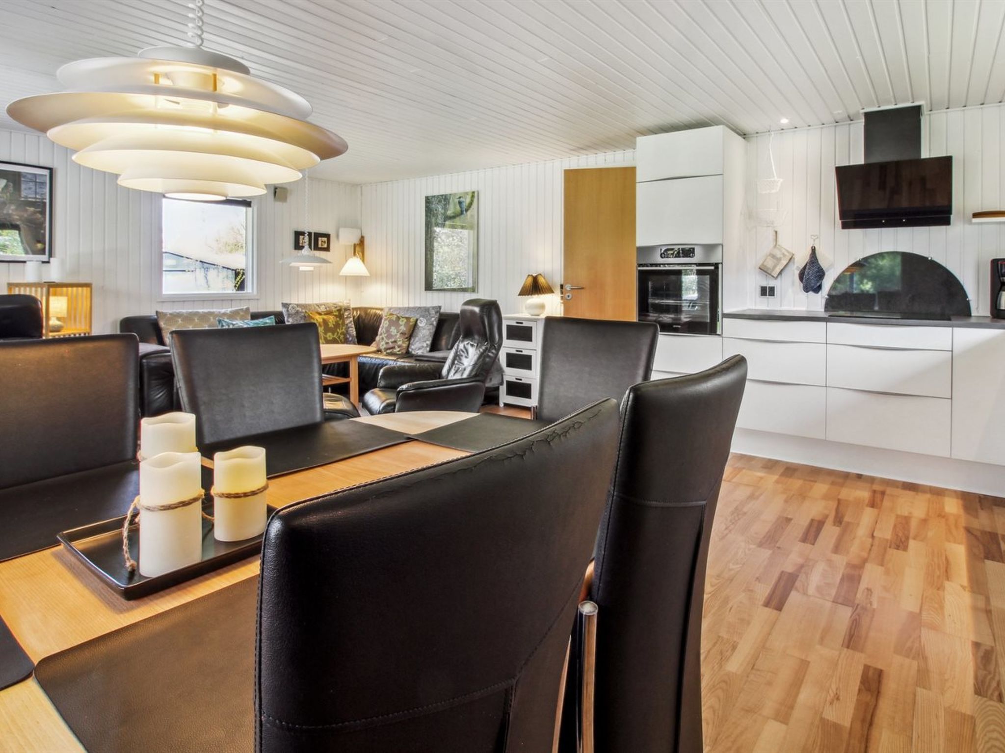 "Alia" - 30km from the sea - Binnen