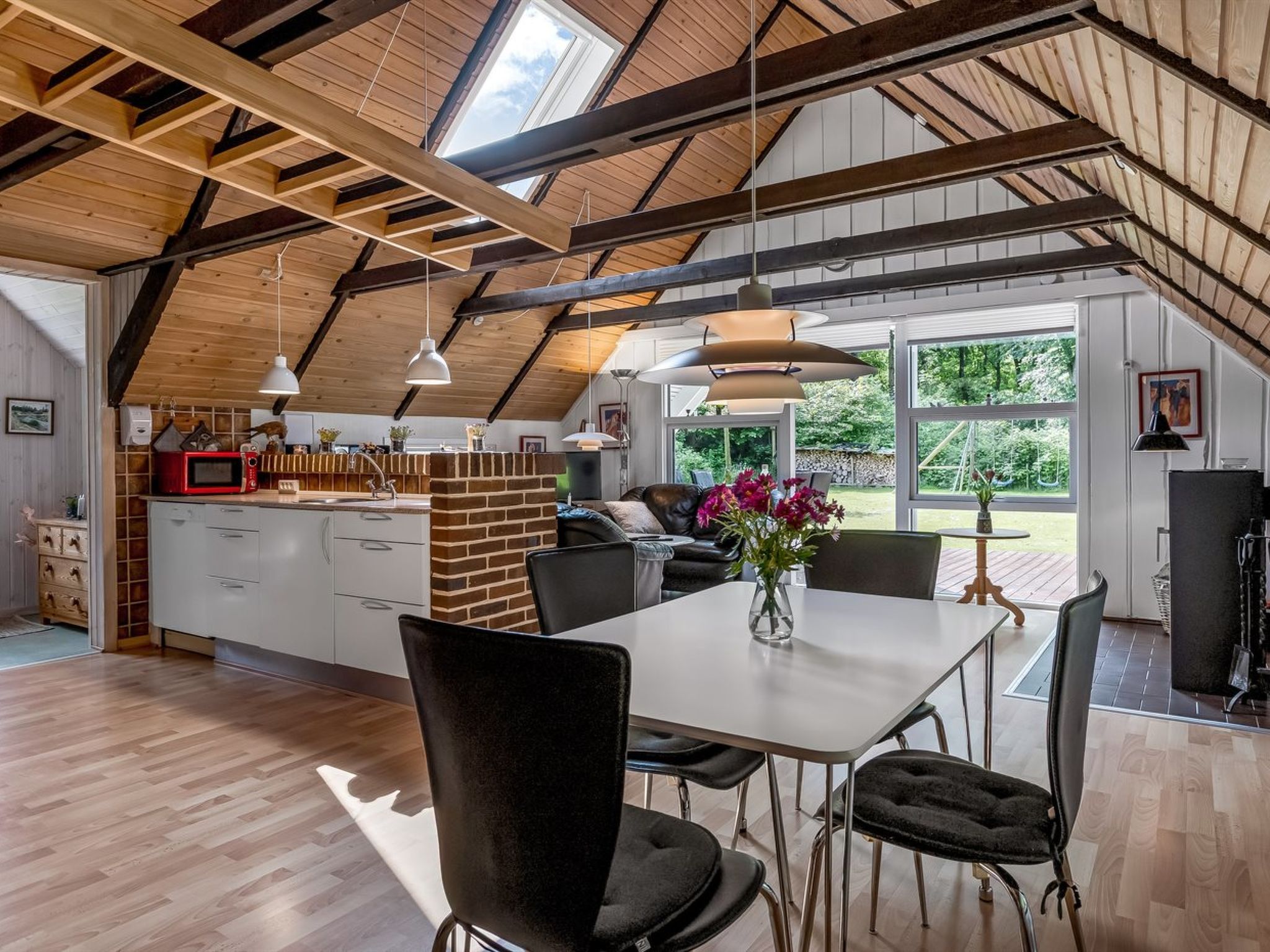 "Ejvind" - 30km from the sea-Drinnen