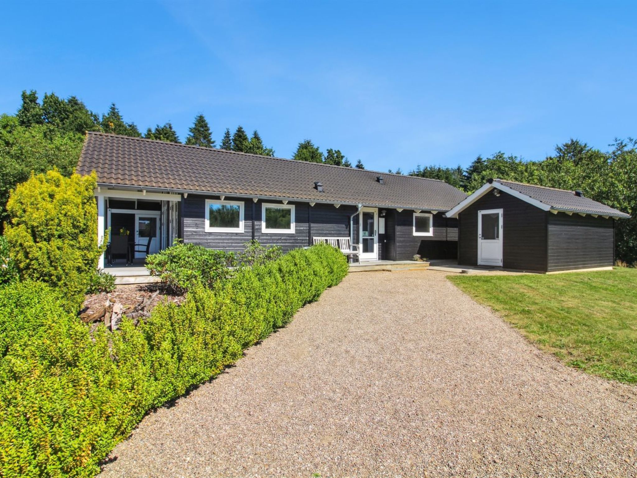 "Alimpij" - 30km from the sea - Buiten