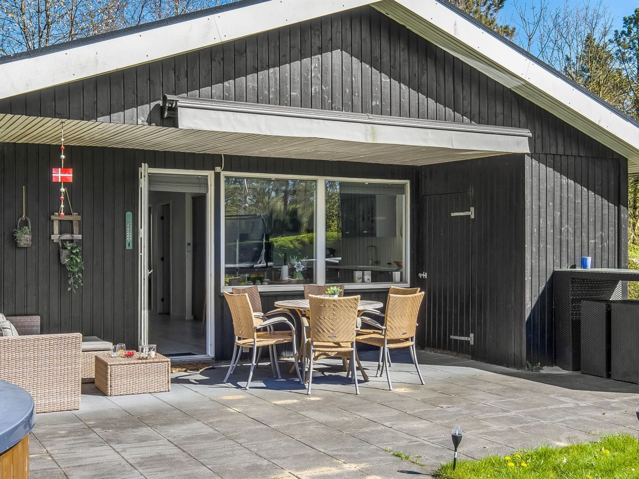 "Kennet" - 30km from the sea