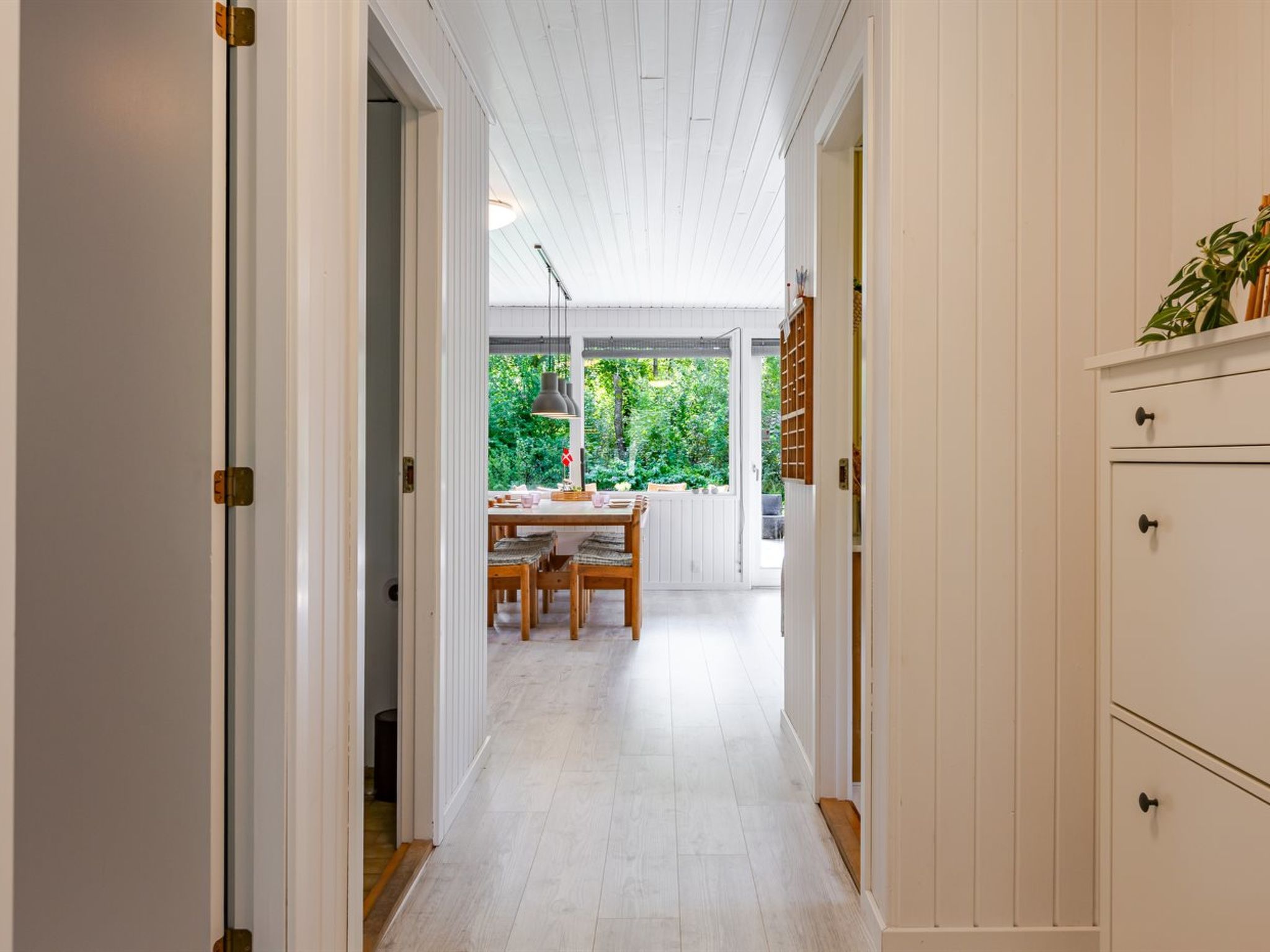 "Kennet" - 30km from the sea