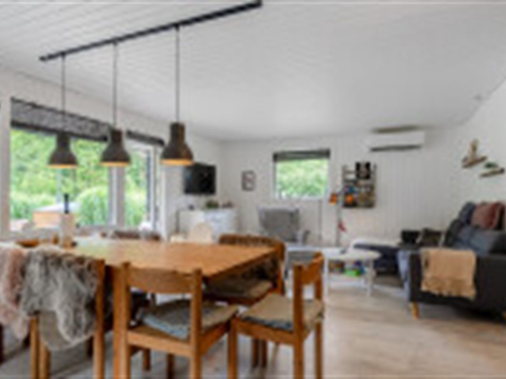 "Kennet" - 30km from the sea-Binnen