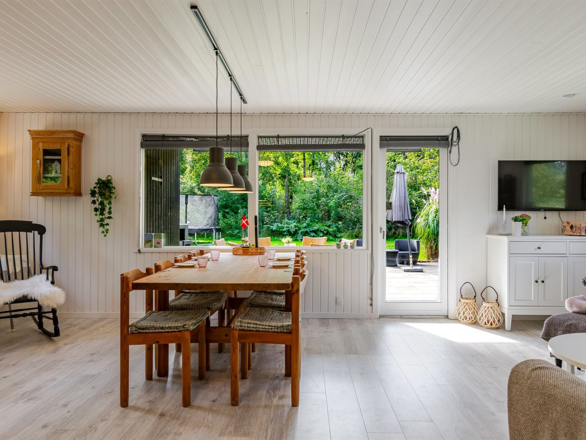 "Kennet" - 30km from the sea-Binnen