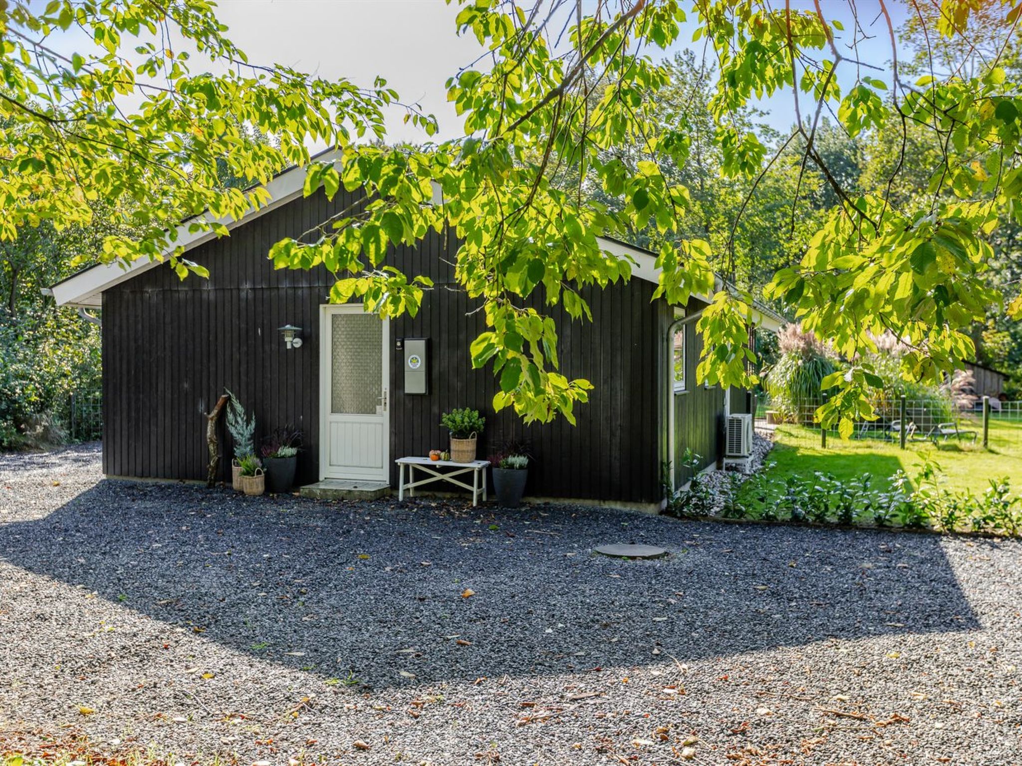 "Kennet" - 30km from the sea-Buiten