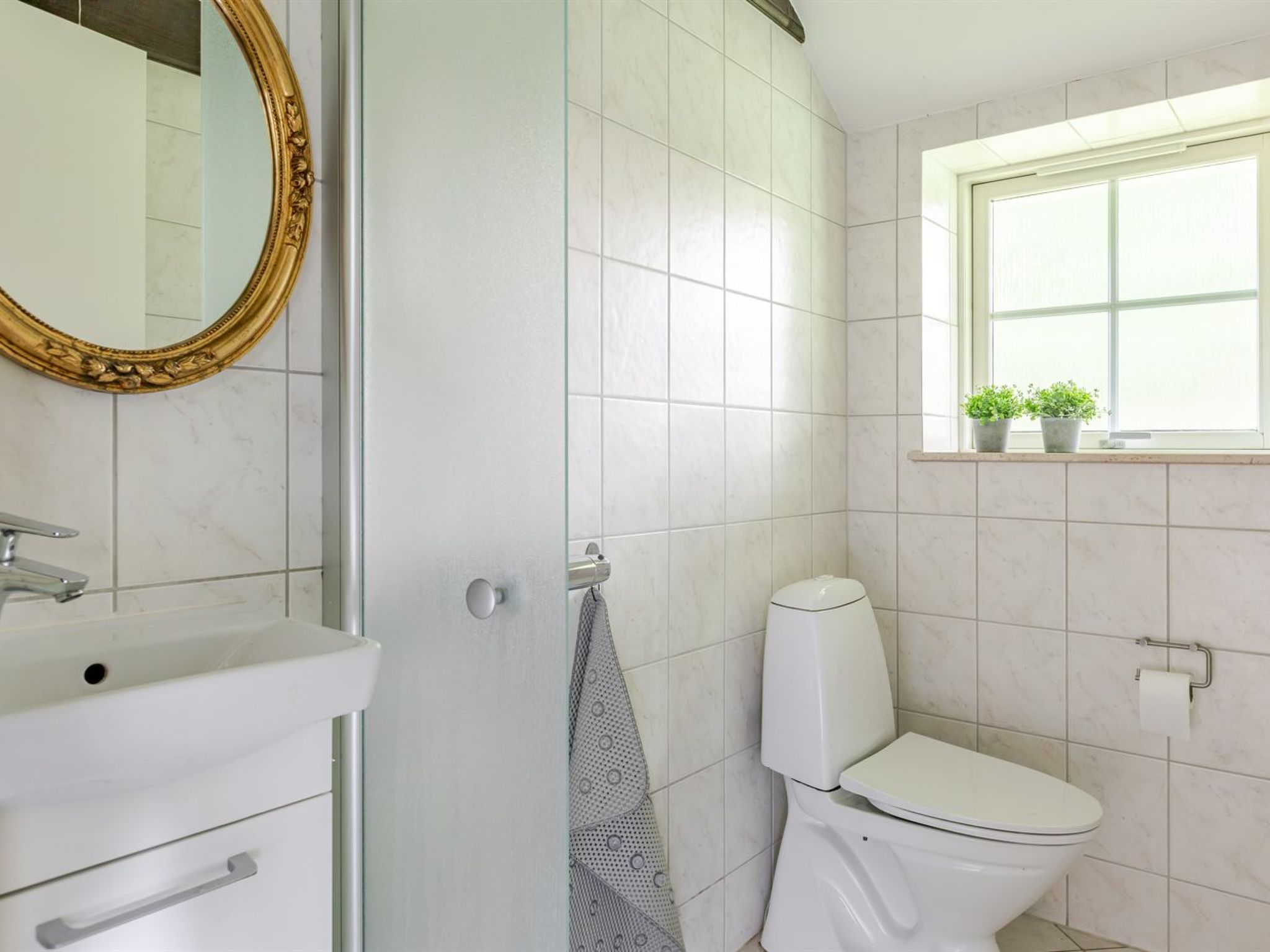 "Ørger" - 30km from the sea-Inside