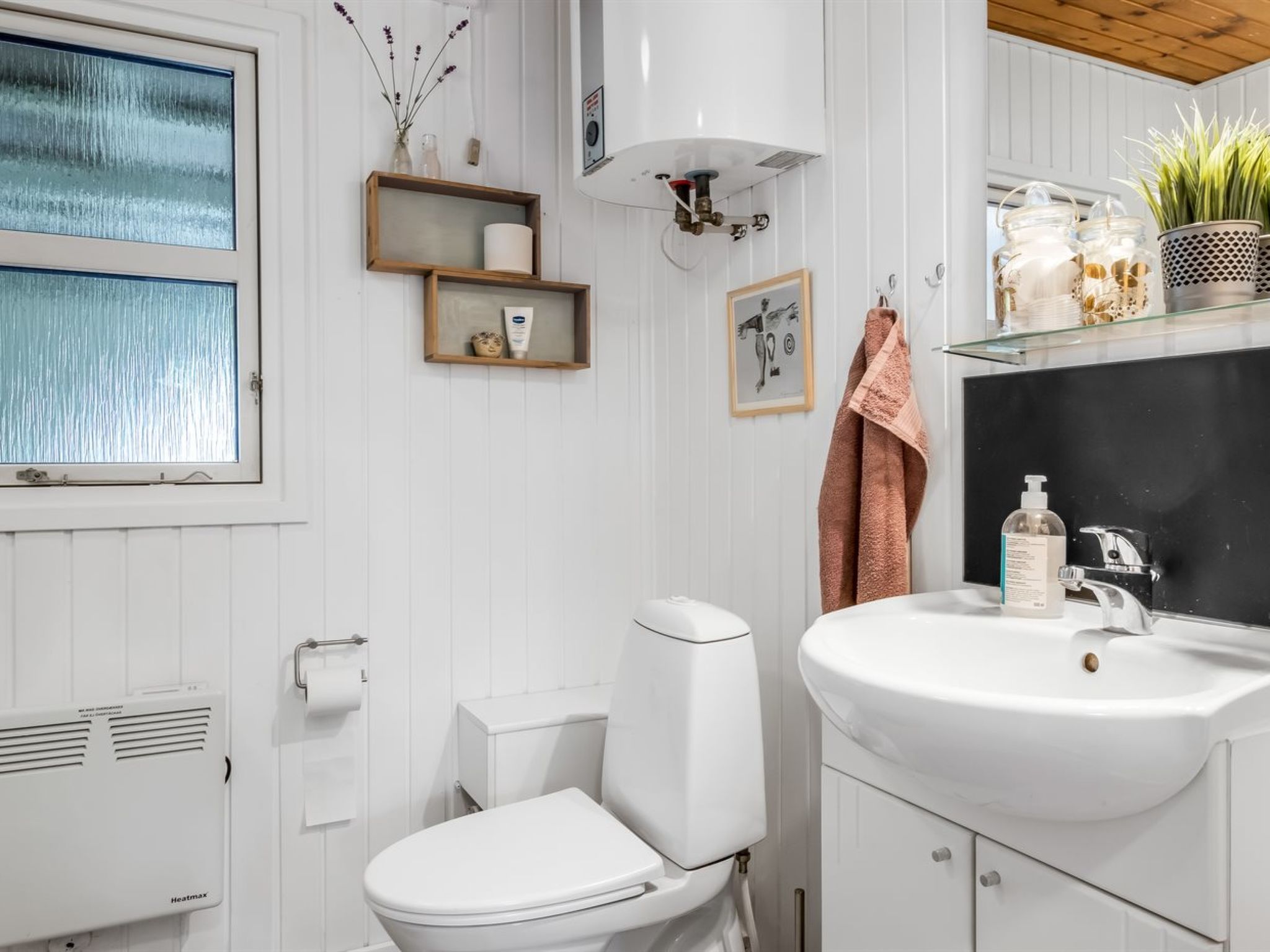 "Matias" - 30km from the sea-Binnen