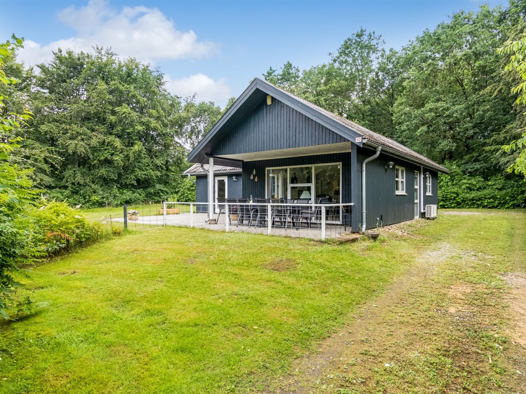 "Matias" - 30km from the sea - Buiten