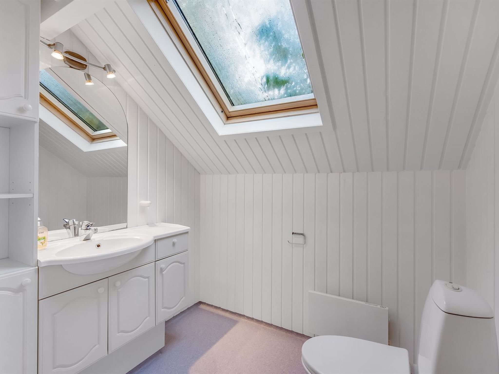 "Avni" - 30km from the sea - Drinnen