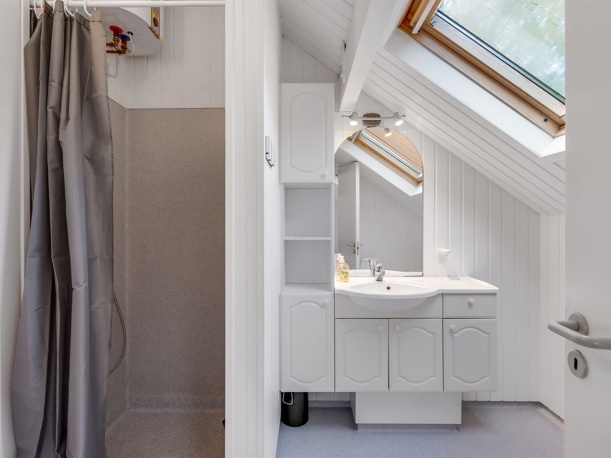 "Avni" - 30km from the sea - Drinnen