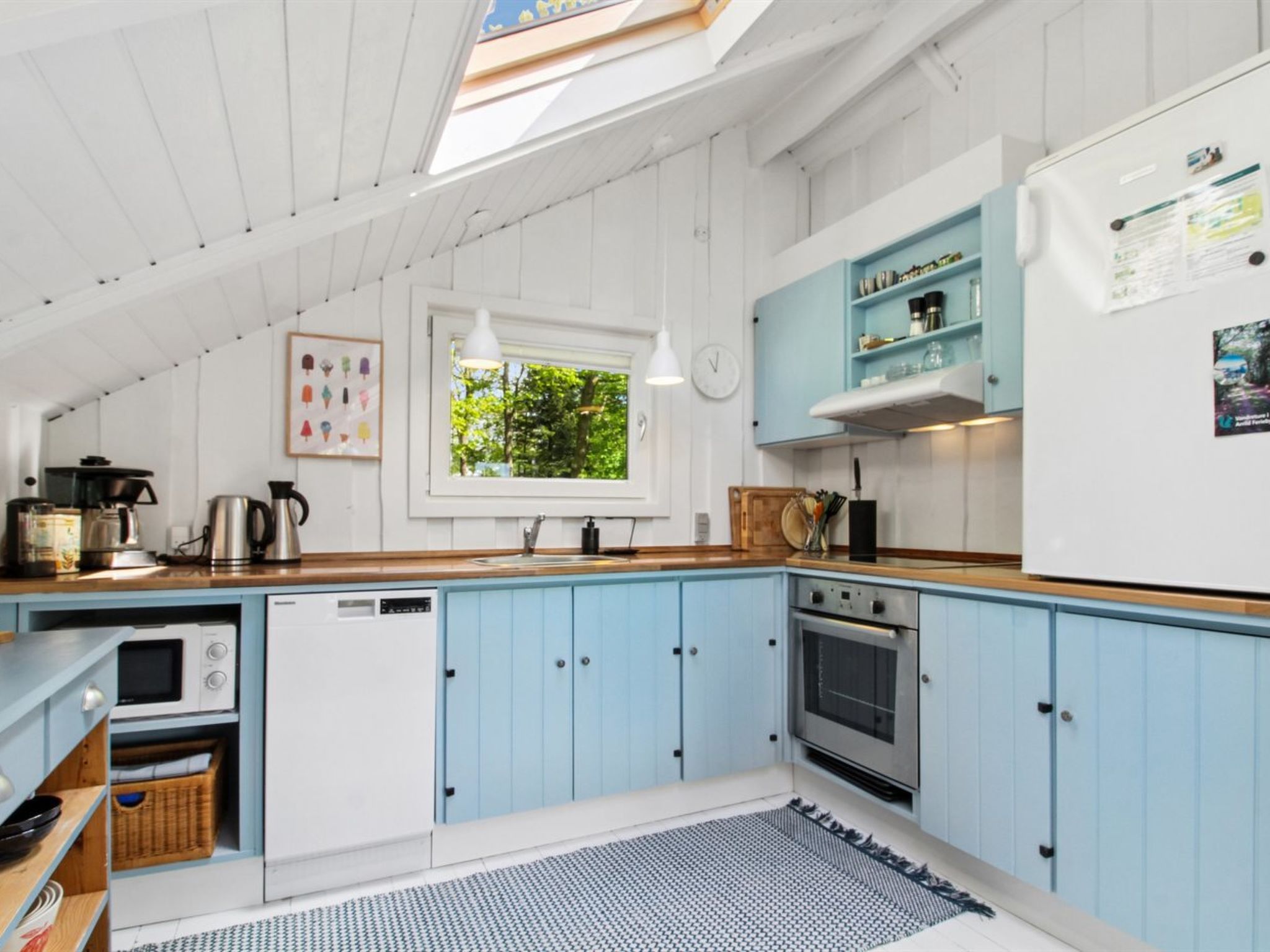"Ilwith" - 28km from the sea - Inside