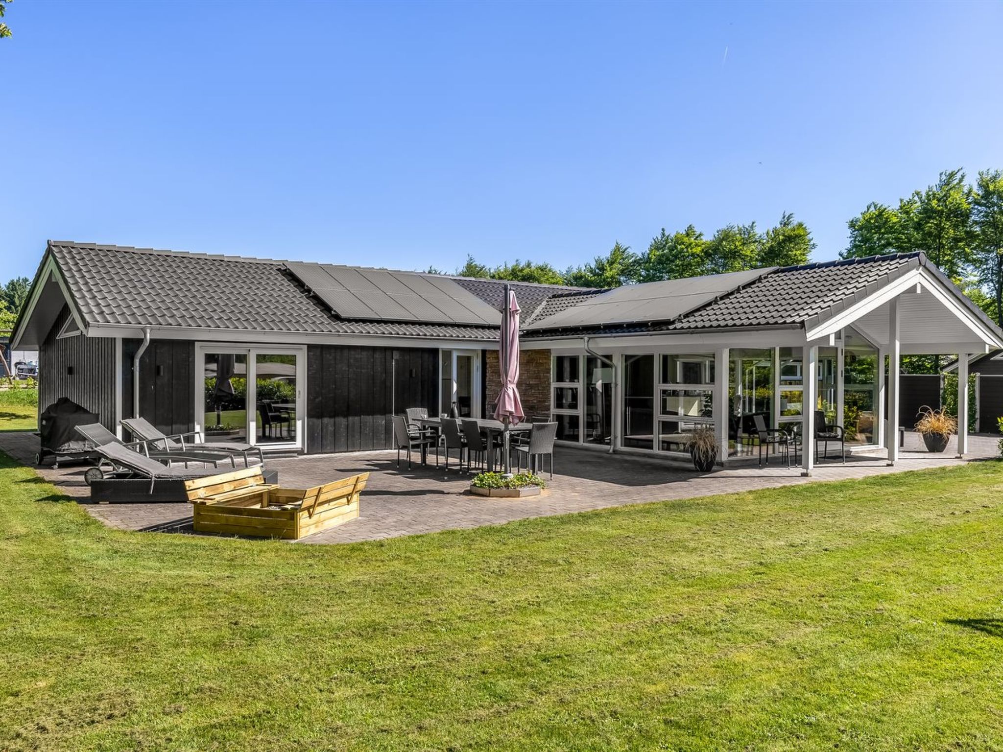 "Saja" - 30km from the sea - Buiten