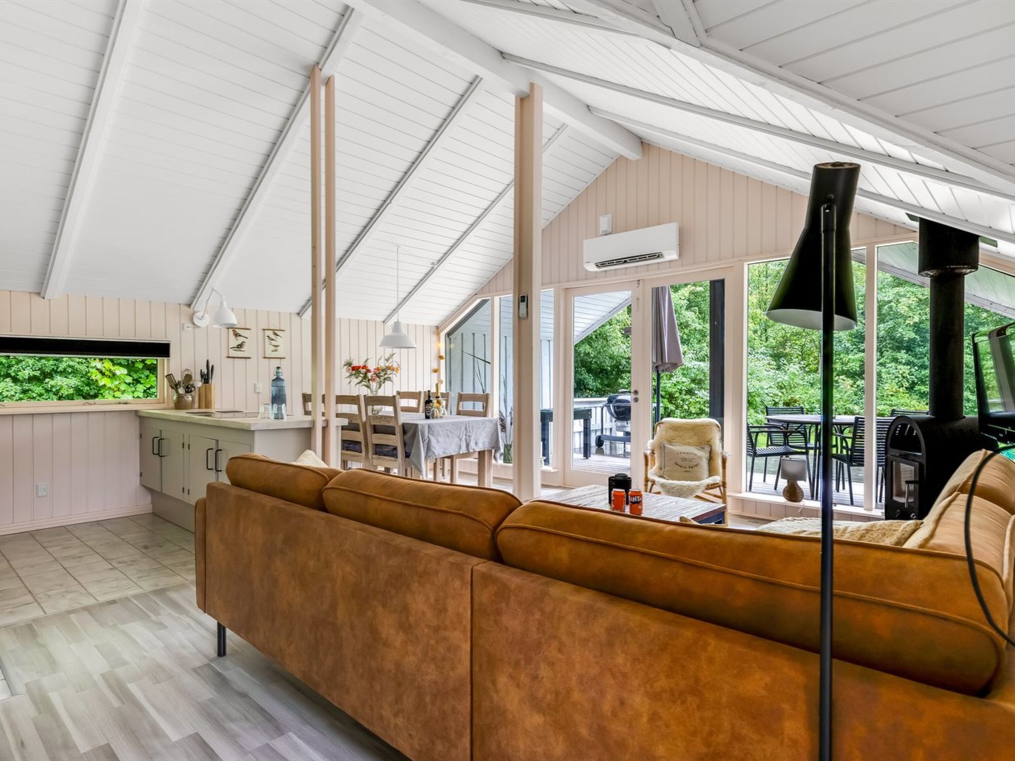 "Ejler" - 30km from the sea - Inside