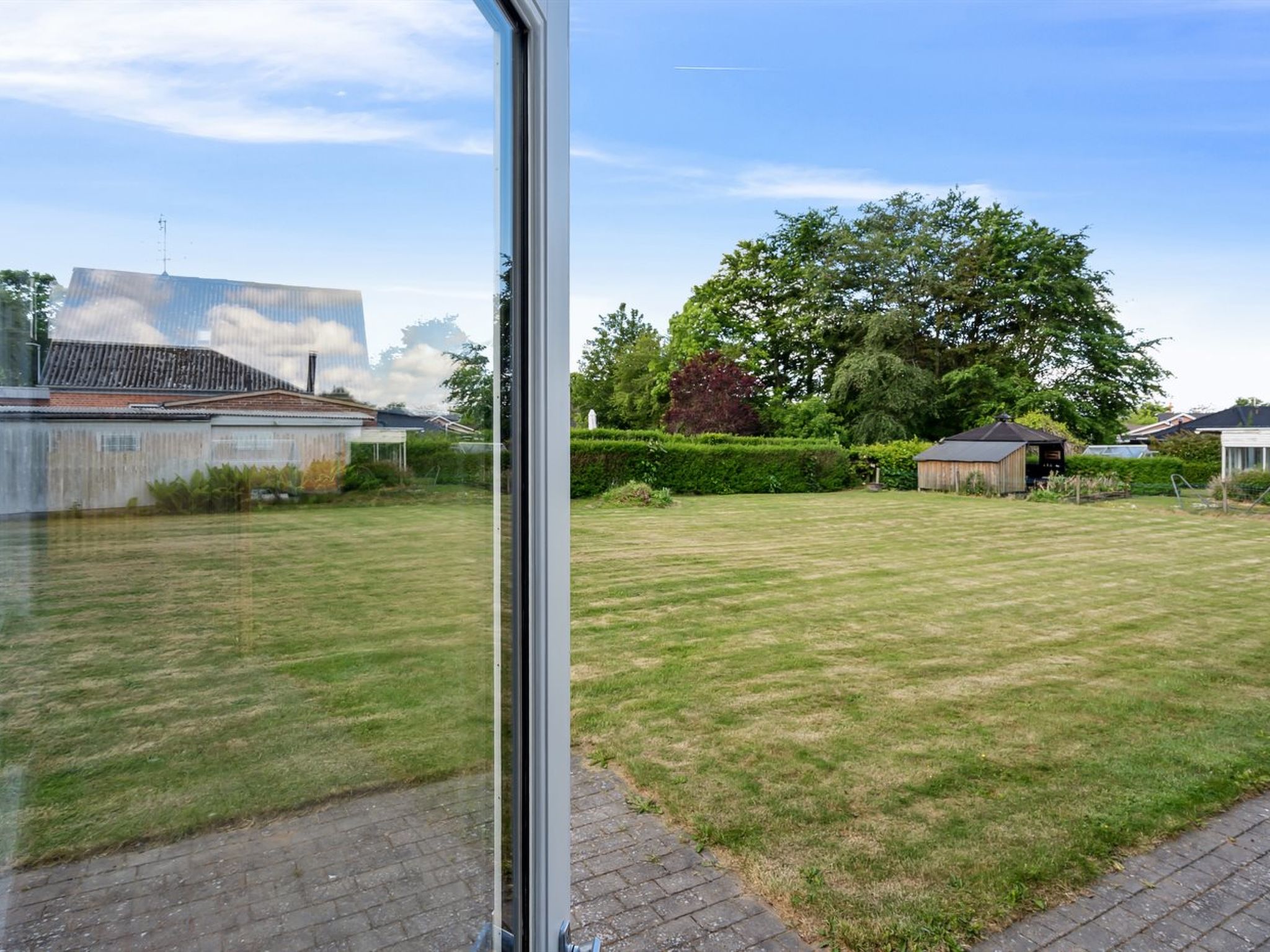 "Essie" - 20km from the sea - Buiten