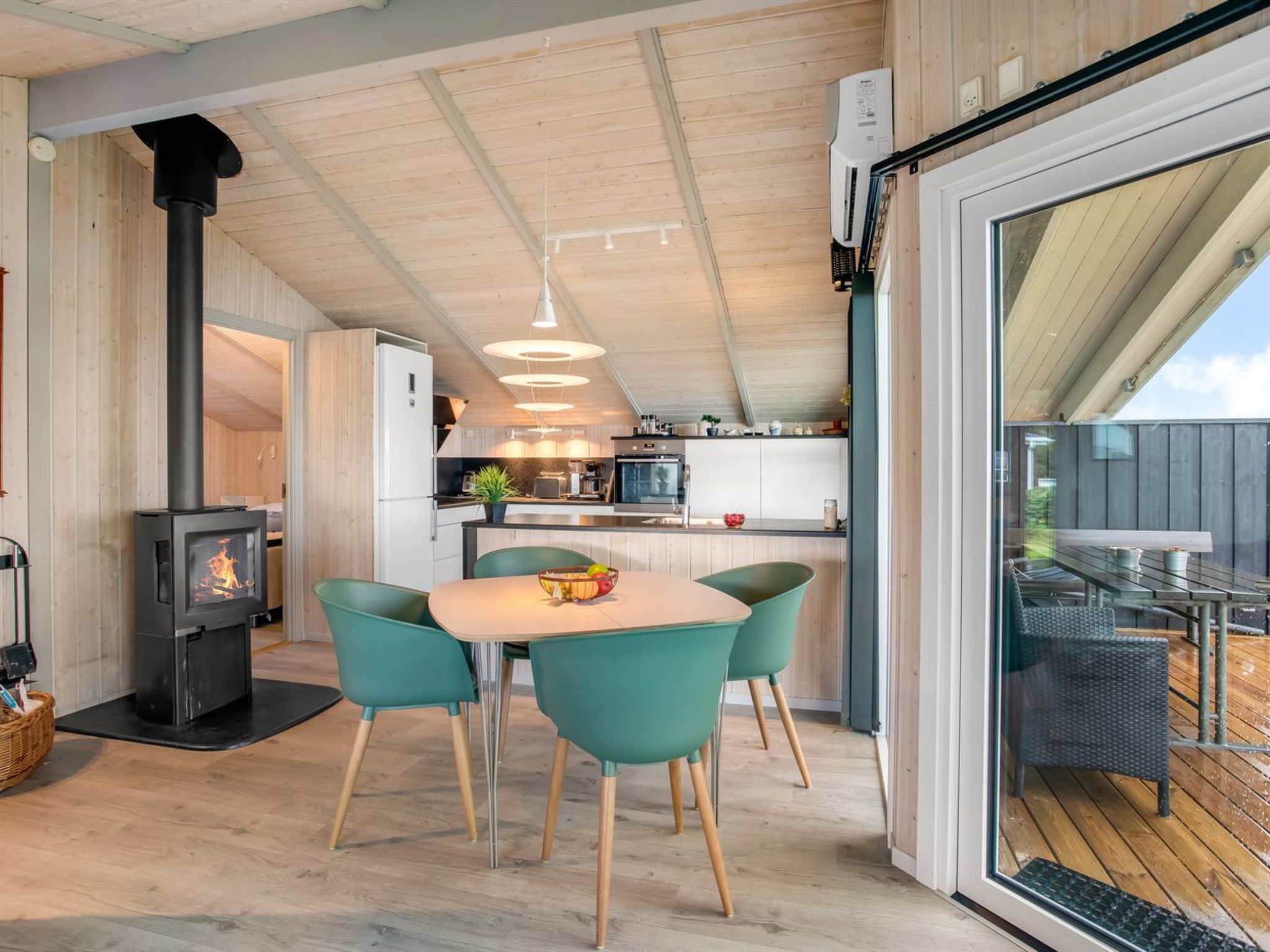"Holmwith" - 50m from the sea - Drinnen