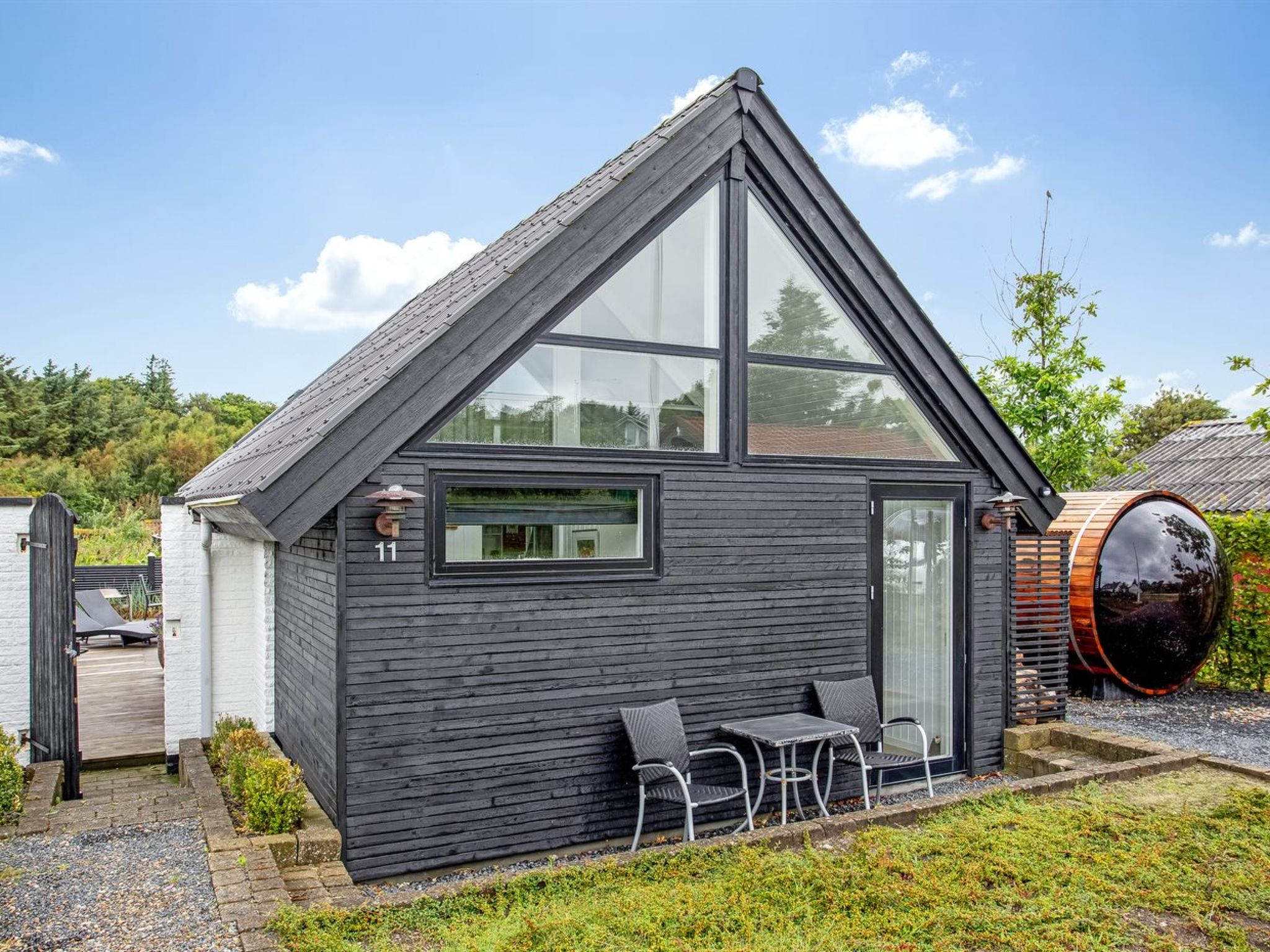 "Solfrid" - 150m from the sea - Buiten