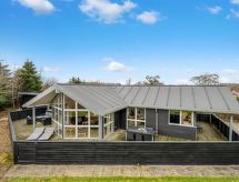 Ruime vakantiewoning Carlie in Esbjerg V, op 250 meter van de fjord - thumbnail 2