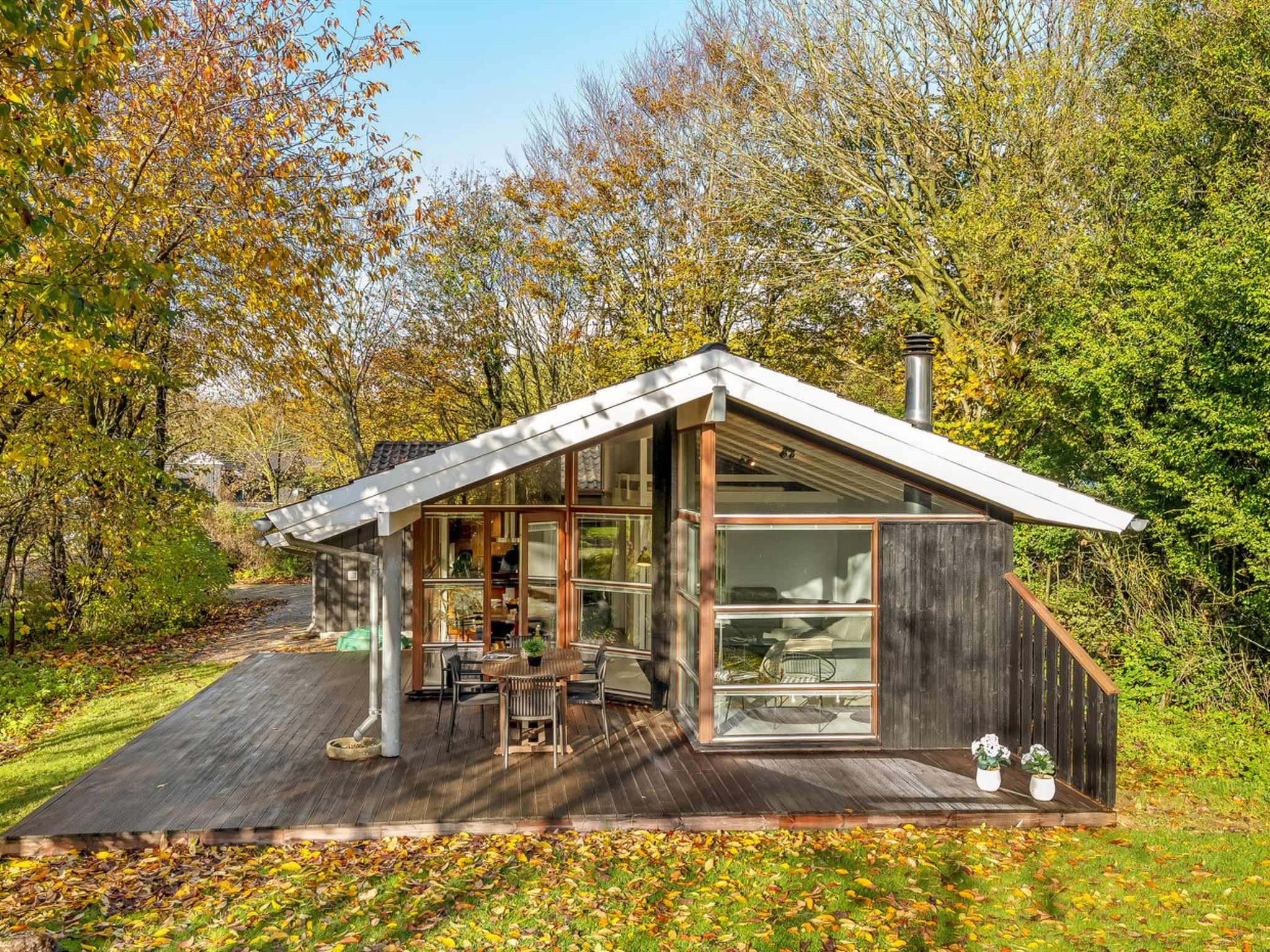 "Jord" - 3.7km from the sea-Draußen