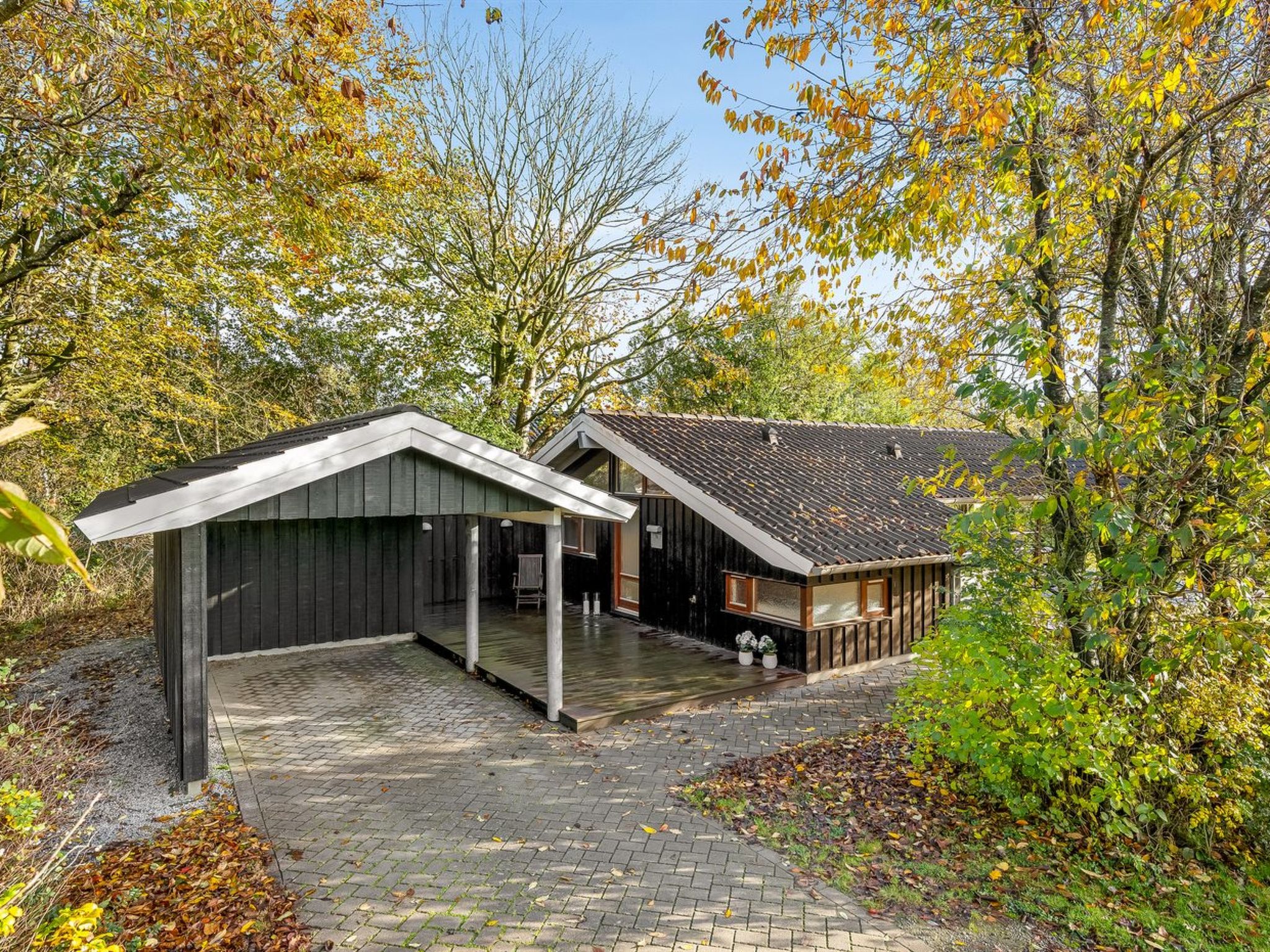 "Jord" - 3.7km from the sea-Draußen