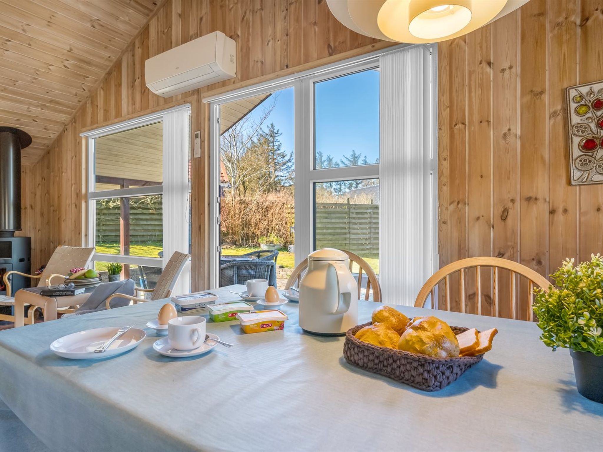 "Heika" - 6.8km from the sea - Inside