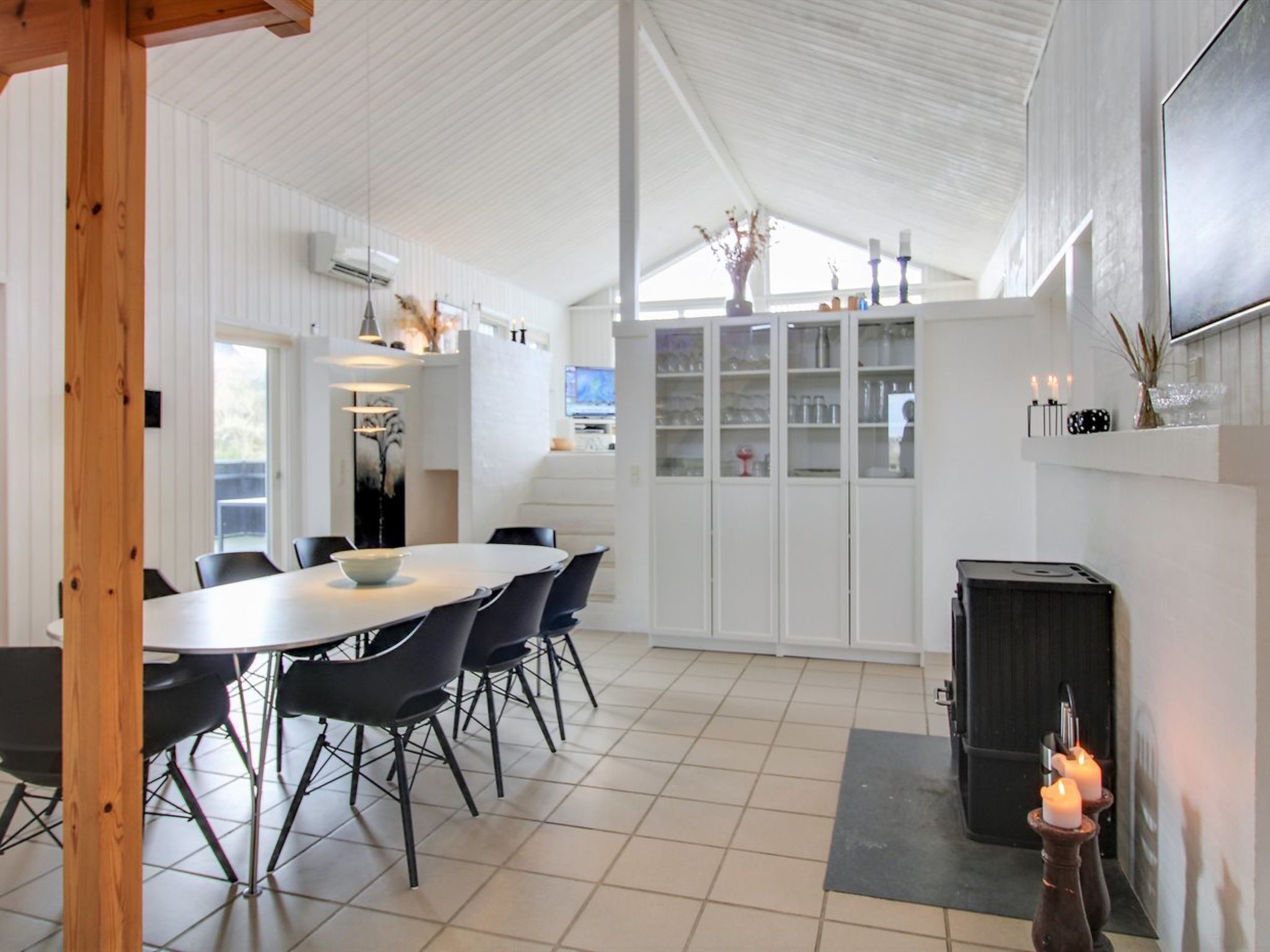 "Hansina" - 500m from the sea - Binnen