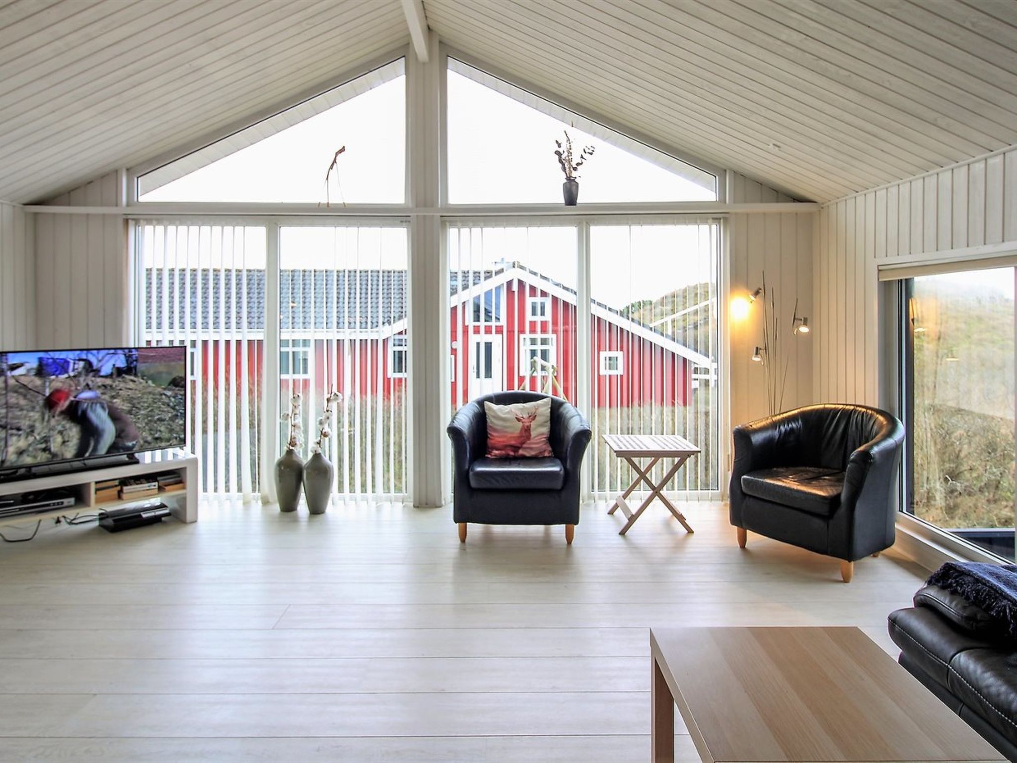 "Hansina" - 500m from the sea - Binnen