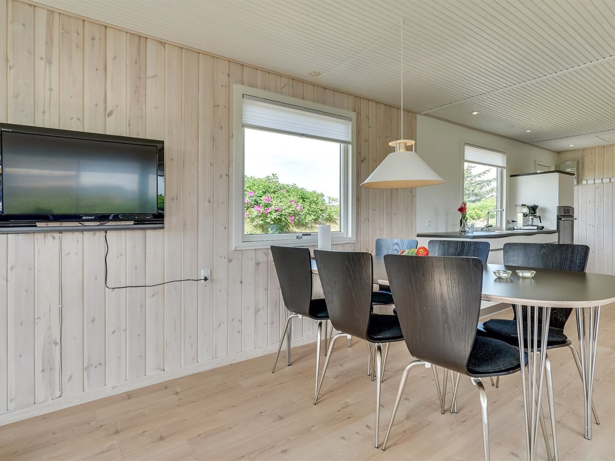 "Kris" - 200m from the sea - Drinnen