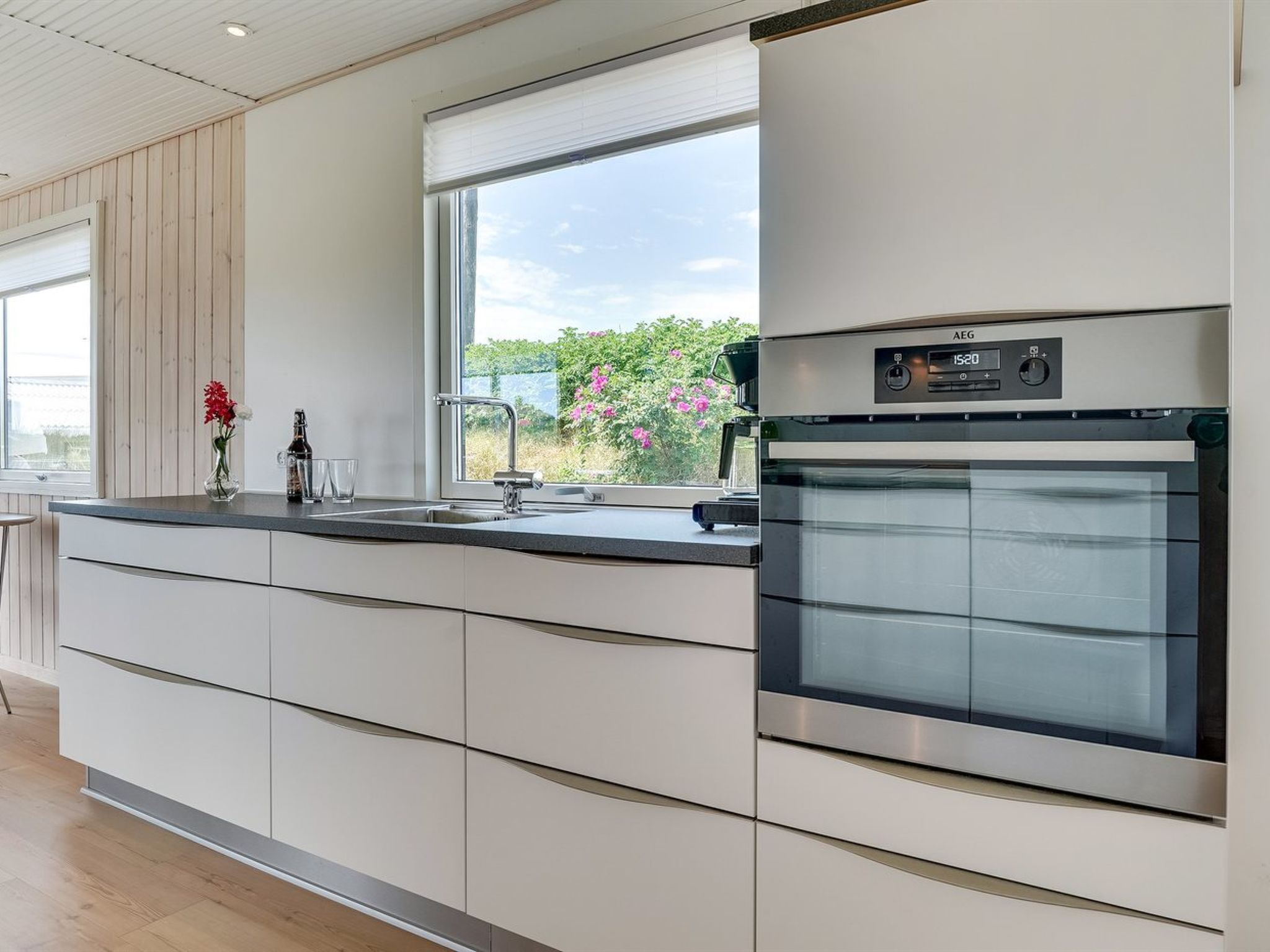"Kris" - 200m from the sea - Drinnen
