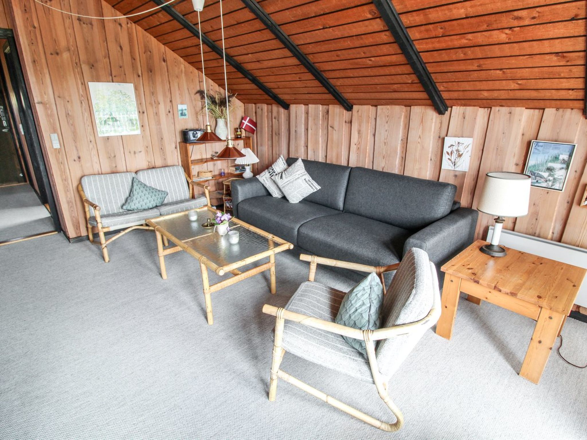"Keijo" - 1.5km from the sea — Living Room (5 of 17)