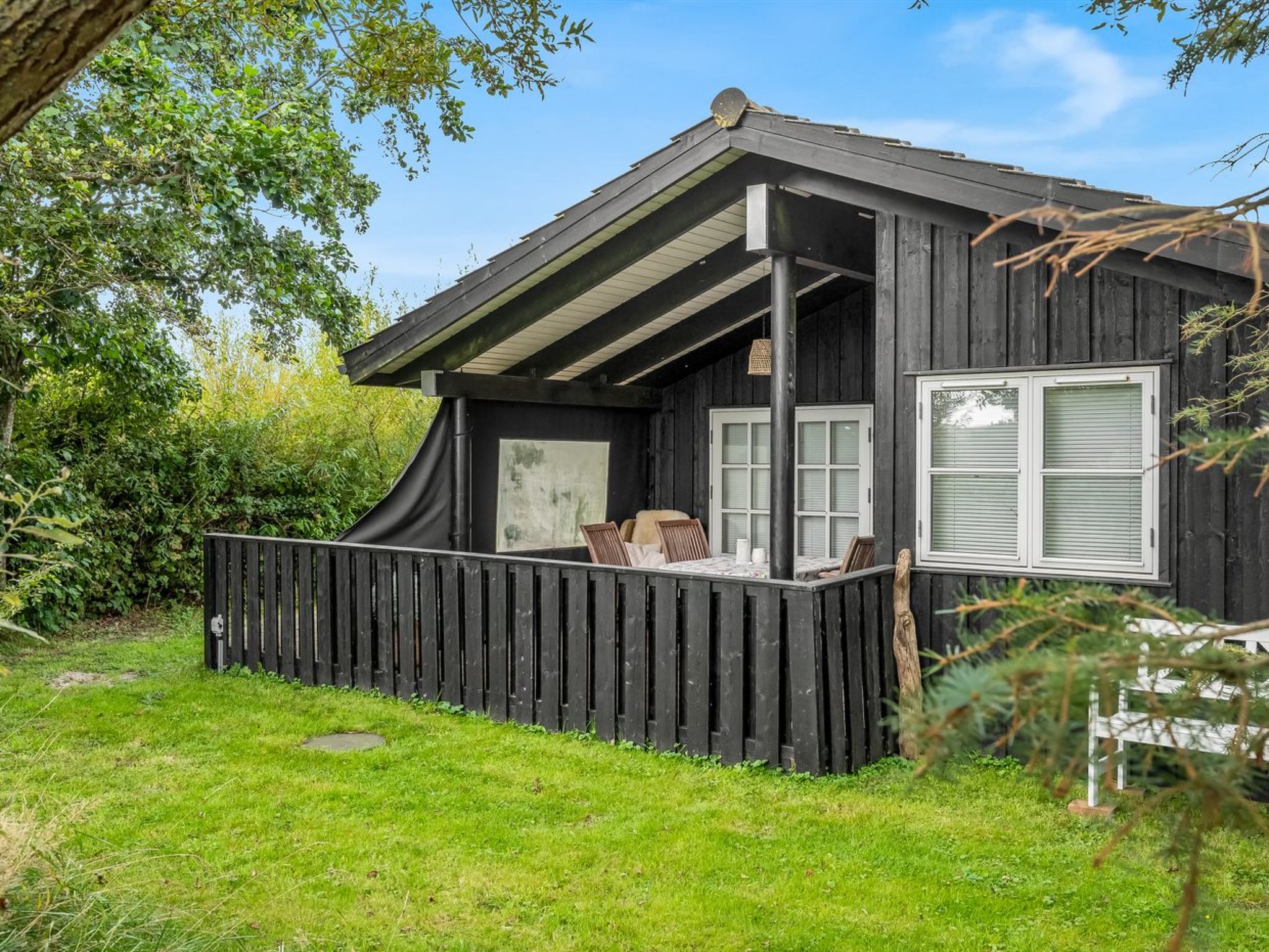 "Danko" - 1.5km from the sea - Buiten