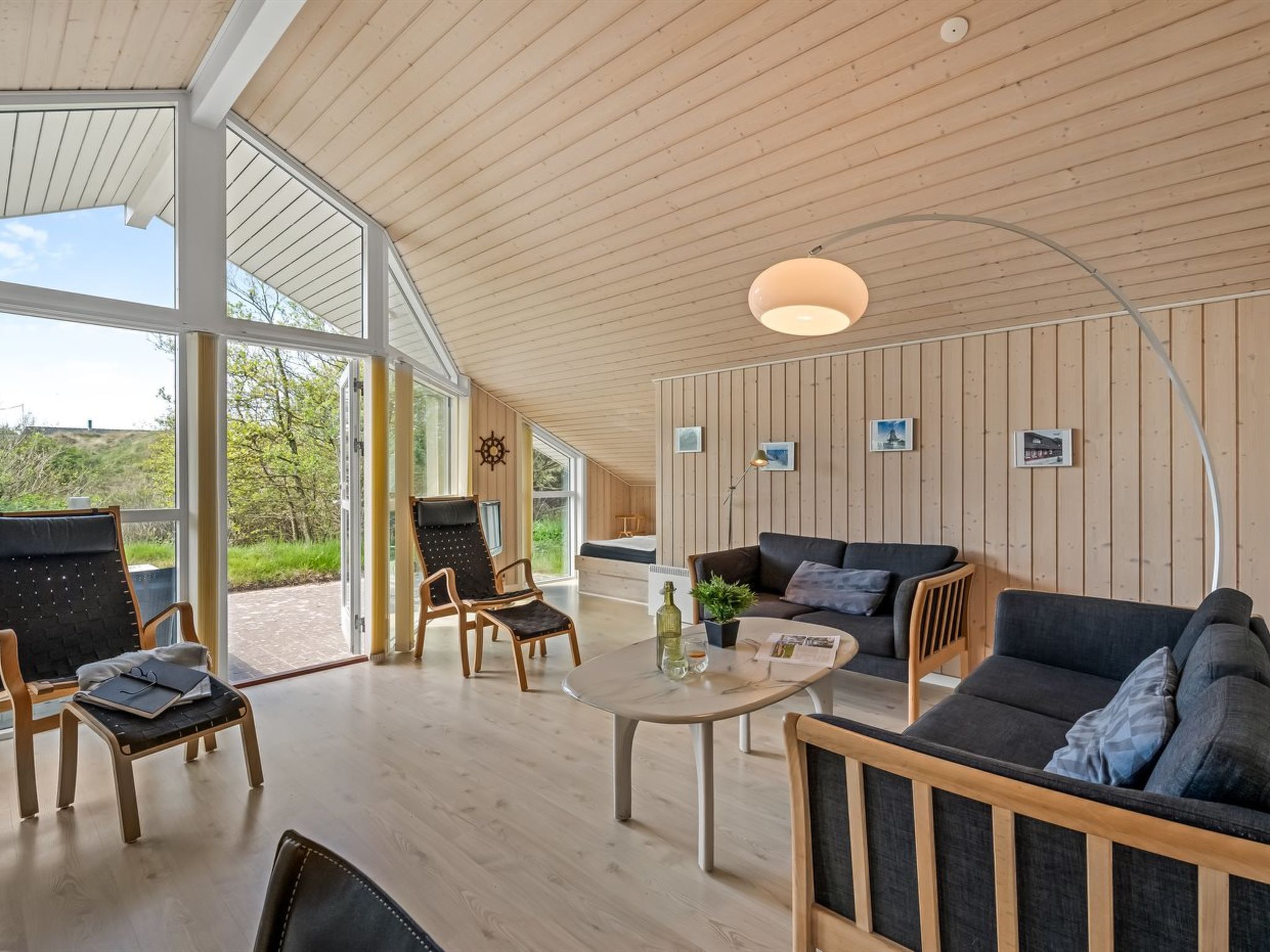 "Dagny" - 300m from the sea - Binnen