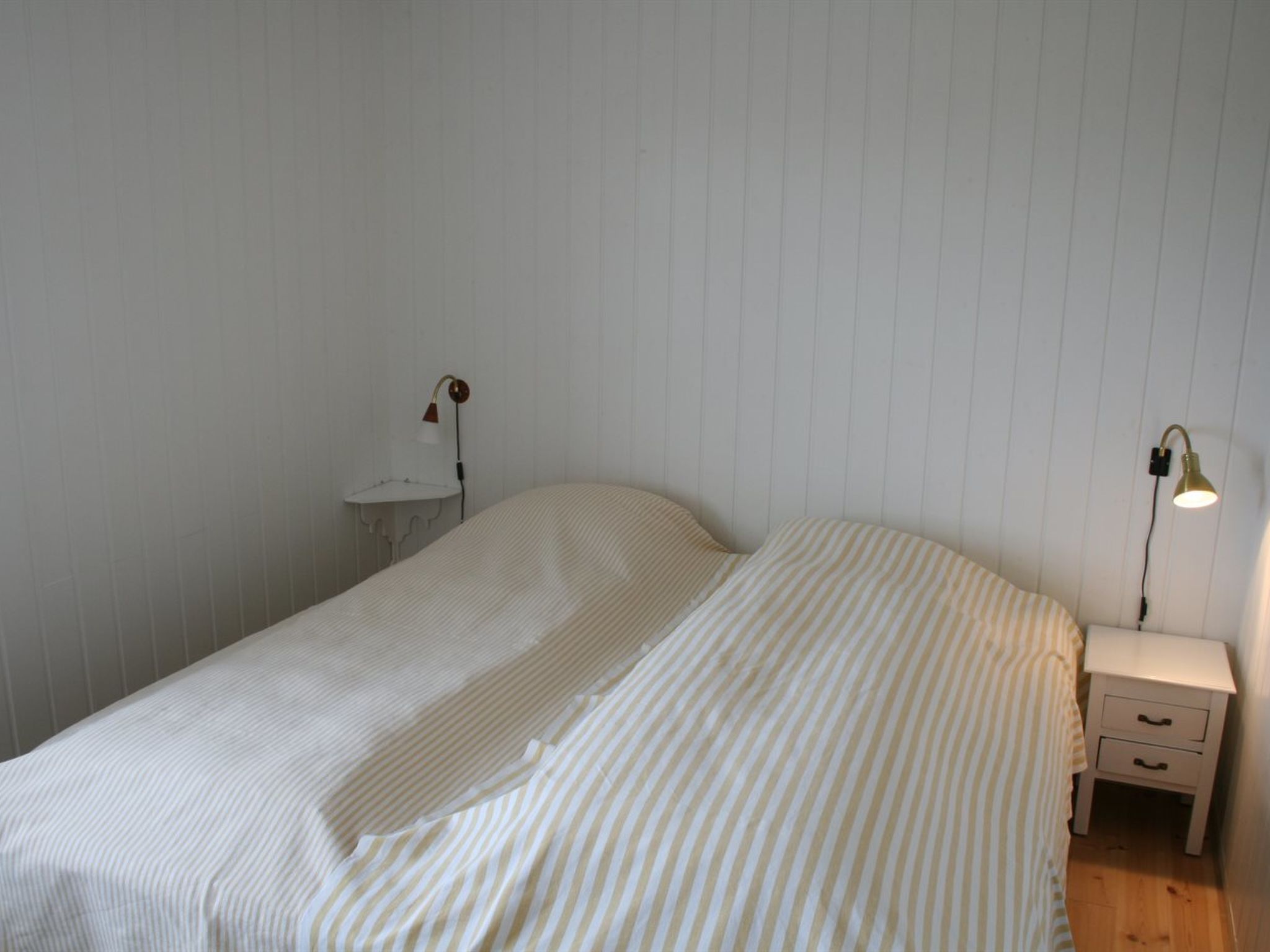 "Eikka" - 600m from the sea - Drinnen