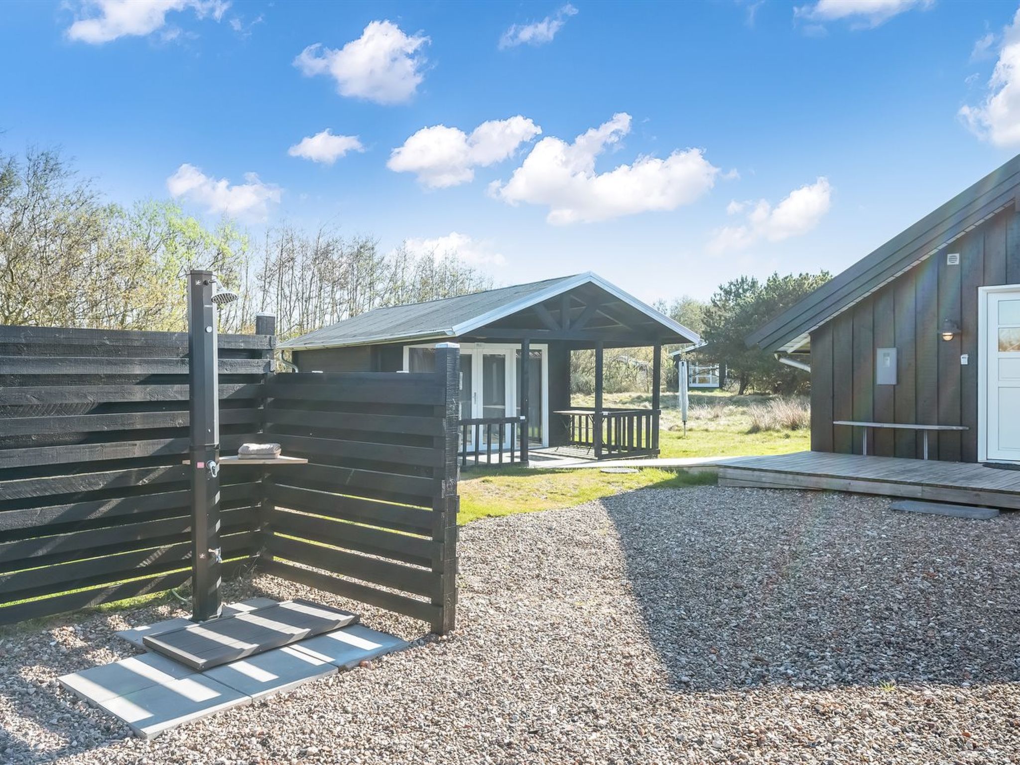 "Skyler" - 1km from the sea - Draußen
