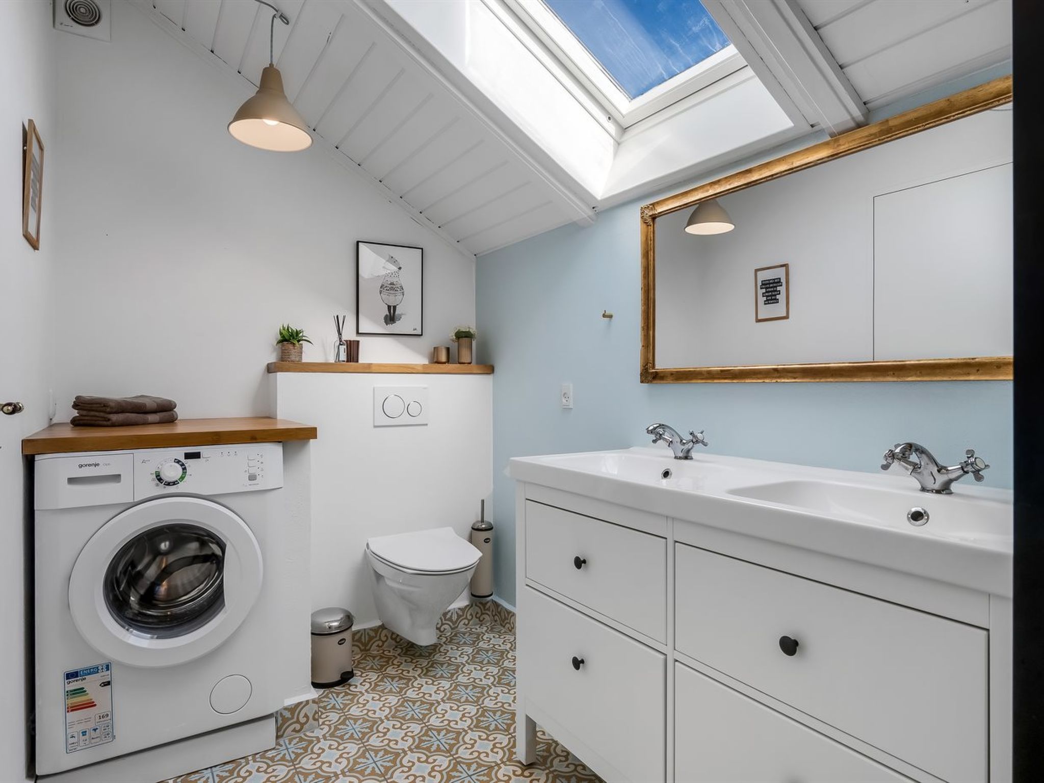 "Skyler" - 1km from the sea - Drinnen