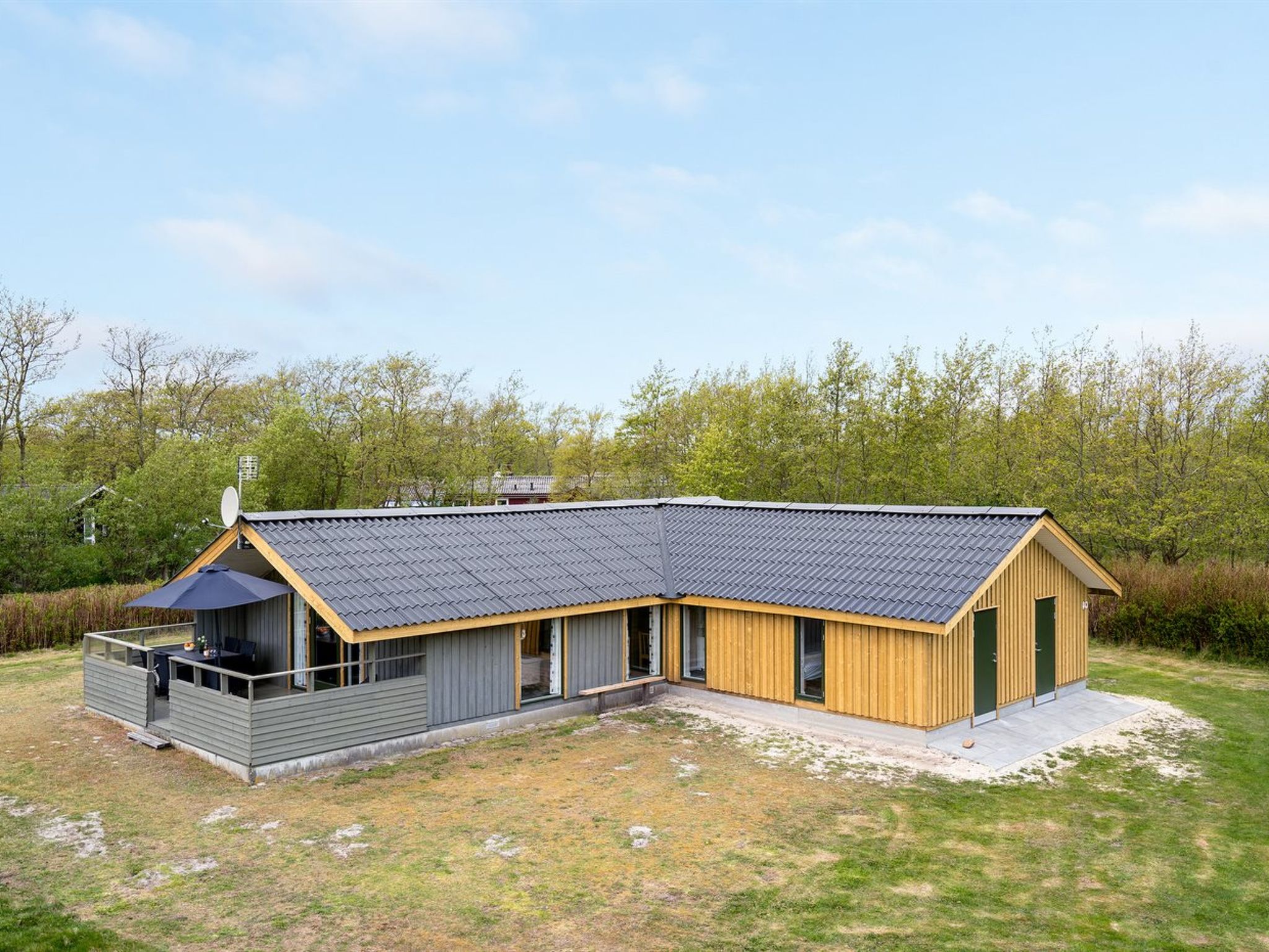 "Arona" - 1.5km from the sea - Buiten