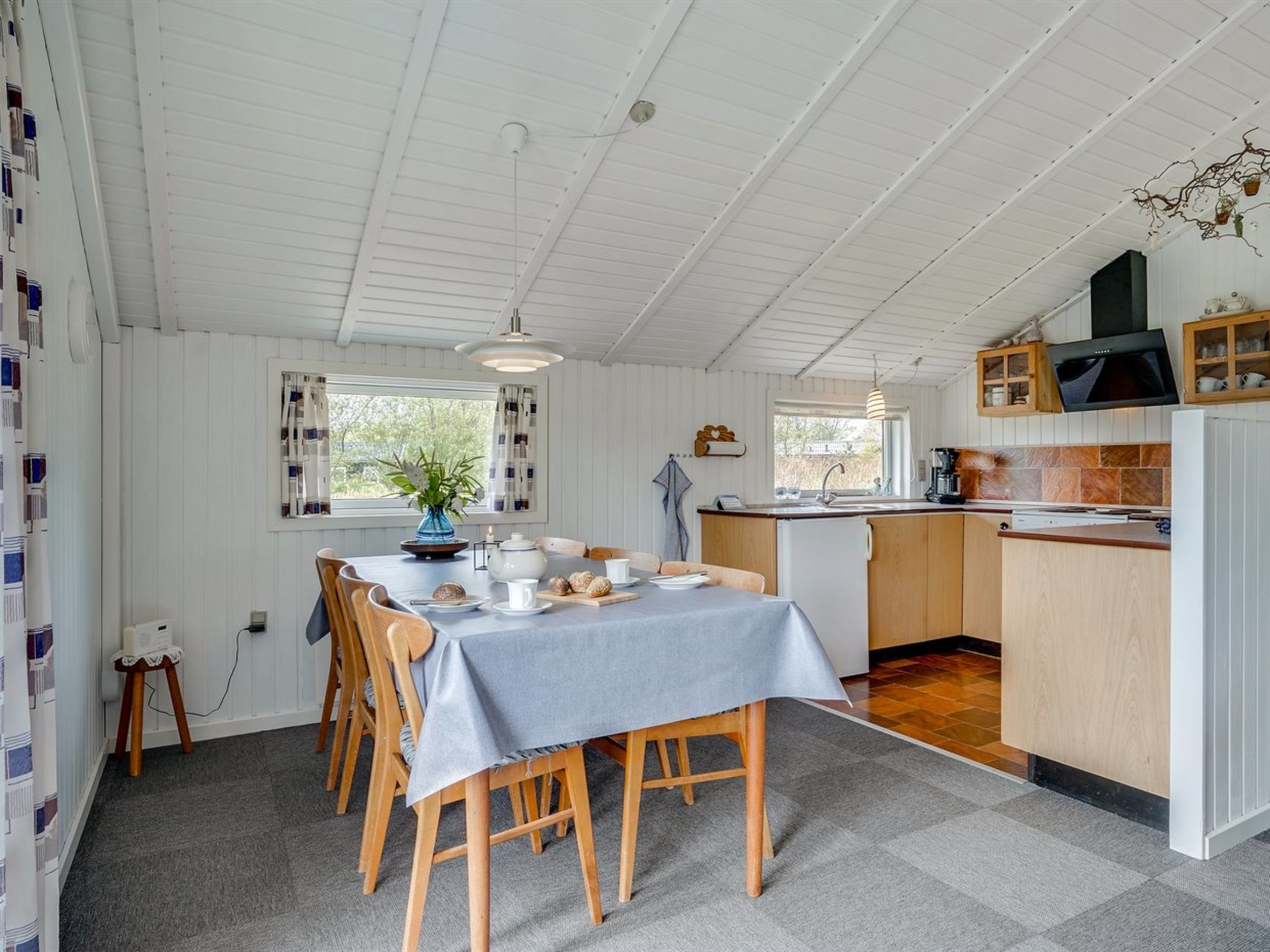 "Arona" - 1.5km from the sea - Binnen