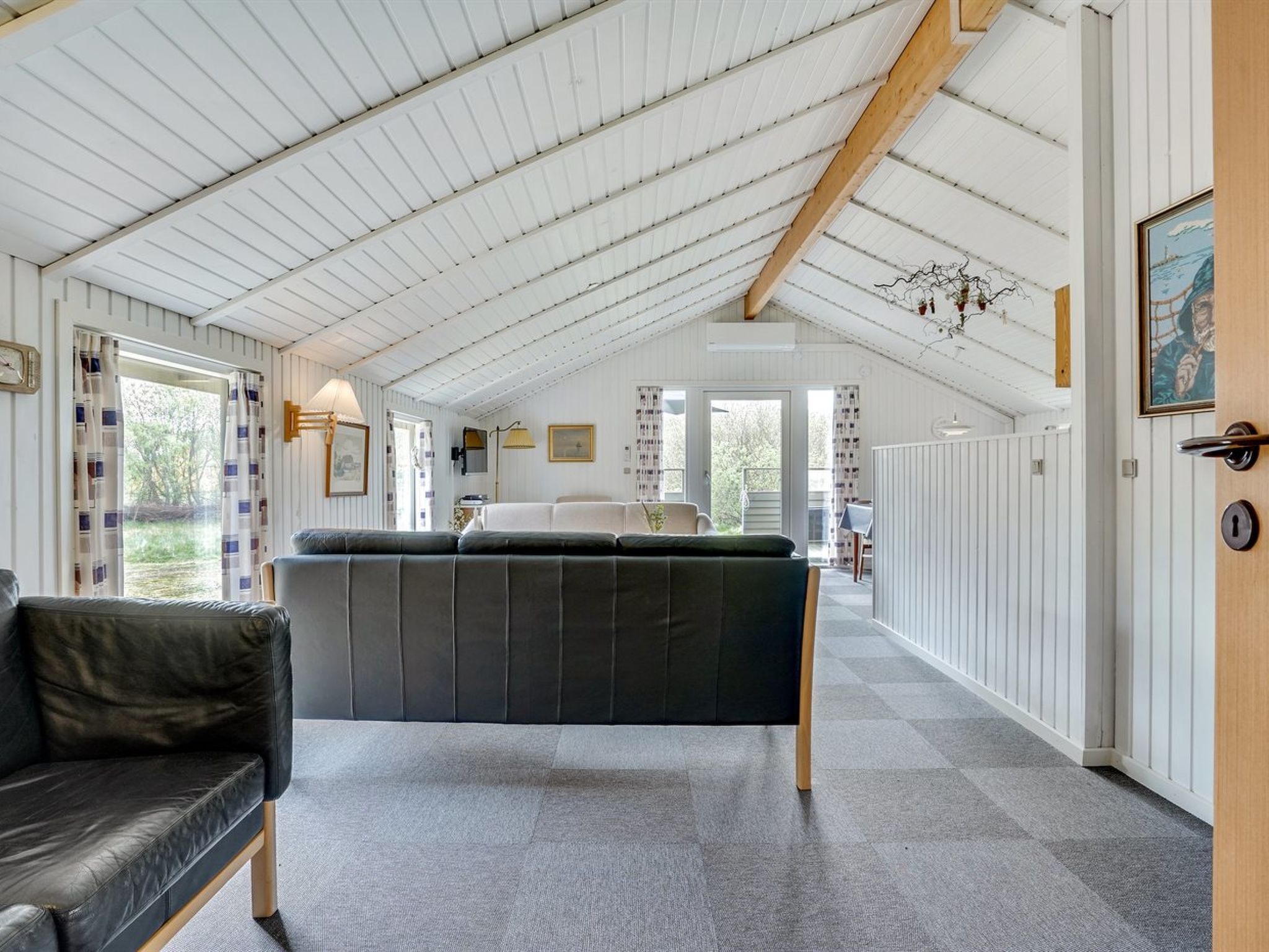 "Arona" - 1.5km from the sea - Binnen