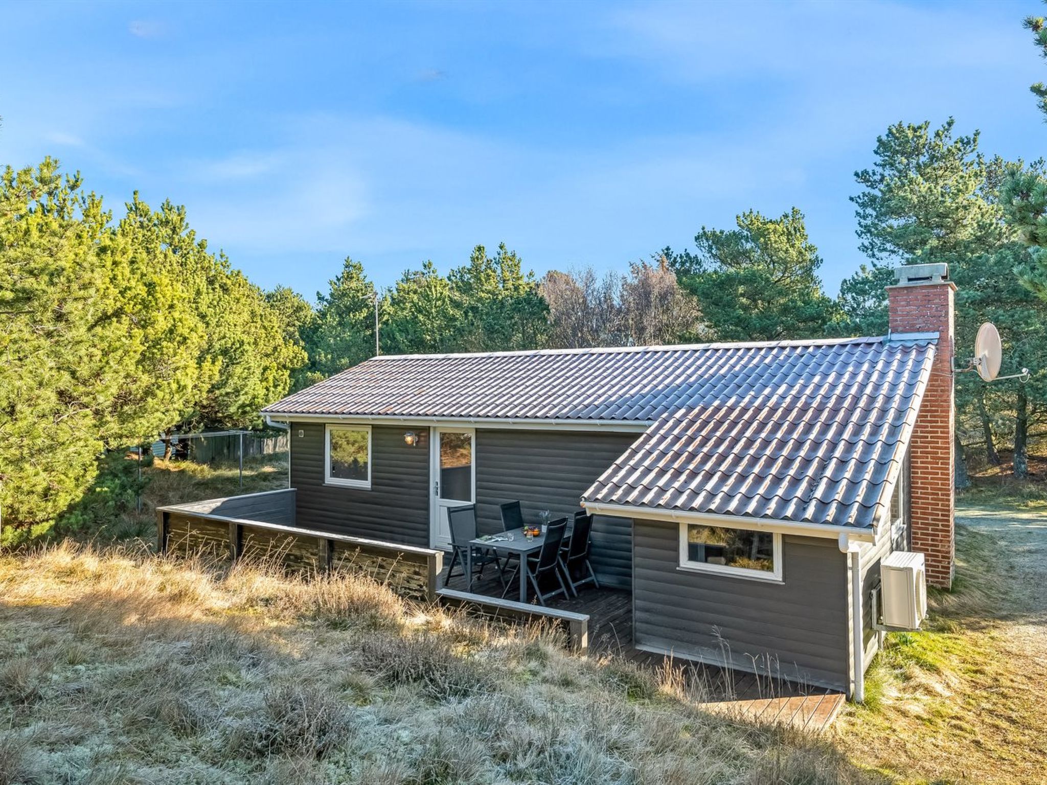 "Jula" - 800m from the sea - Buiten