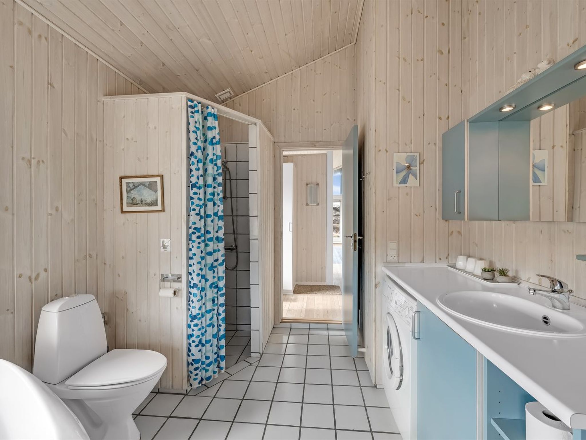 "Ferdine" - 1.5km from the sea - Binnen
