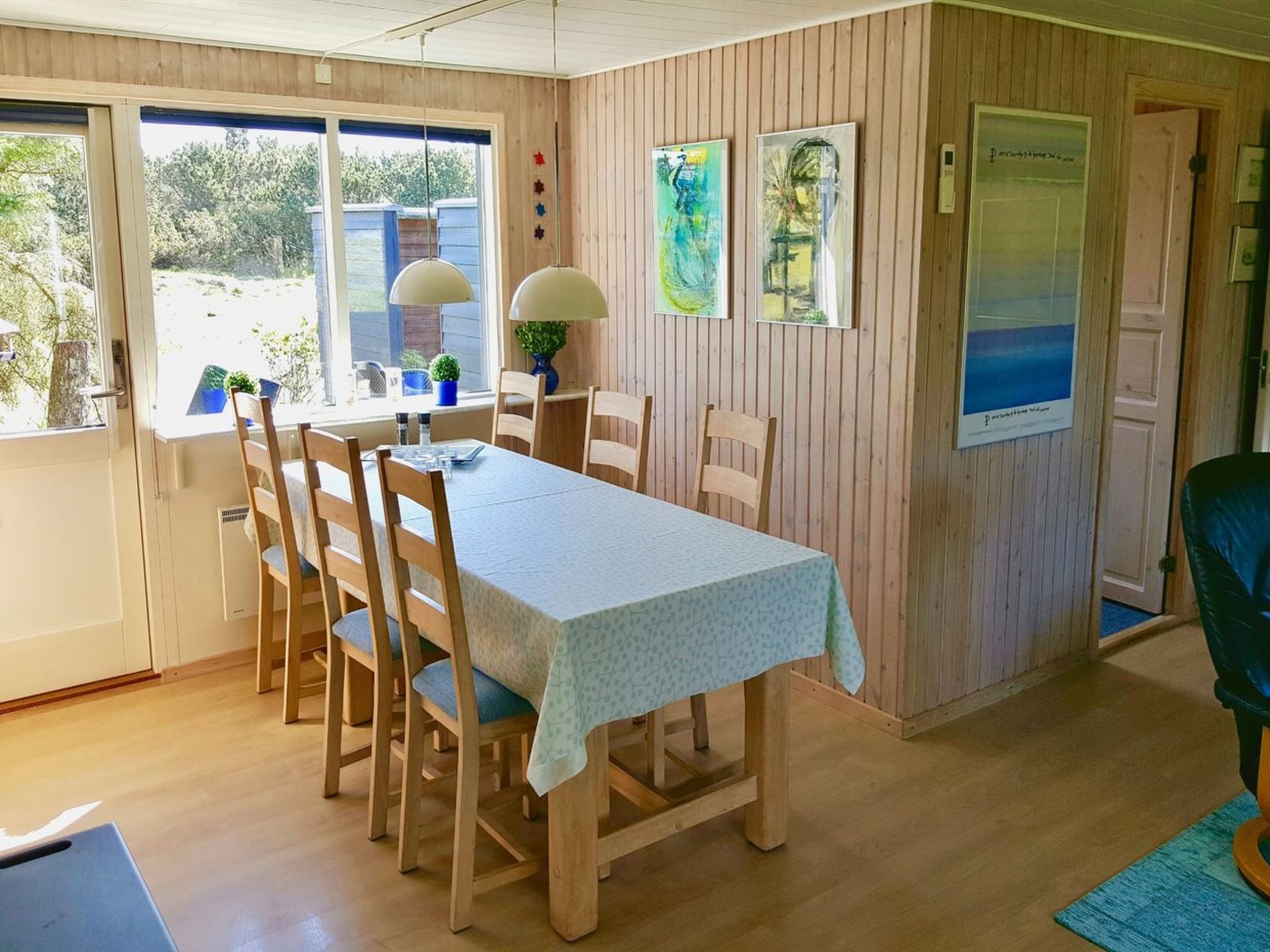 "Gudrid" - 500m from the sea - Binnen