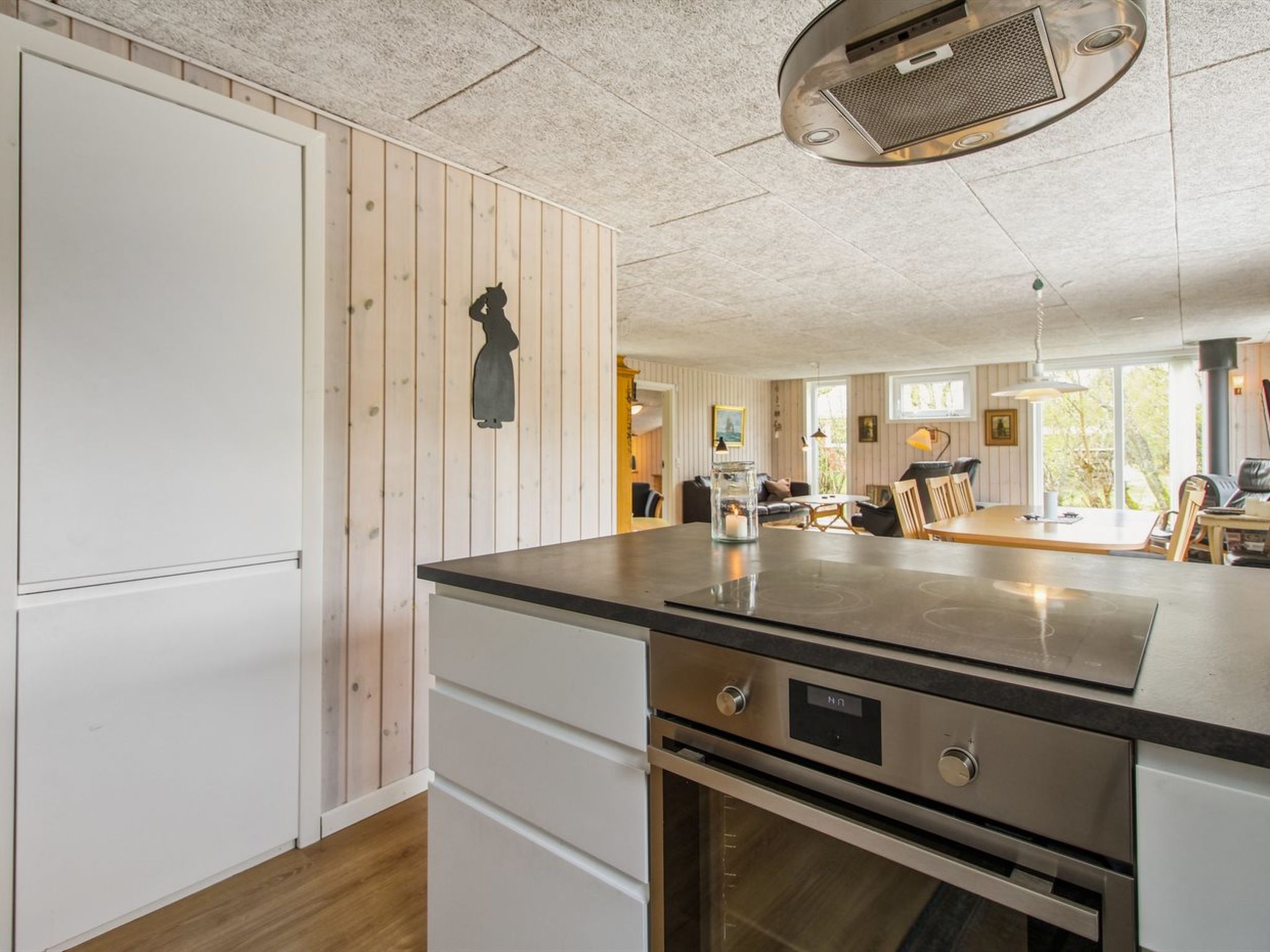 "Nielsine" - 1.5km from the sea - Binnen
