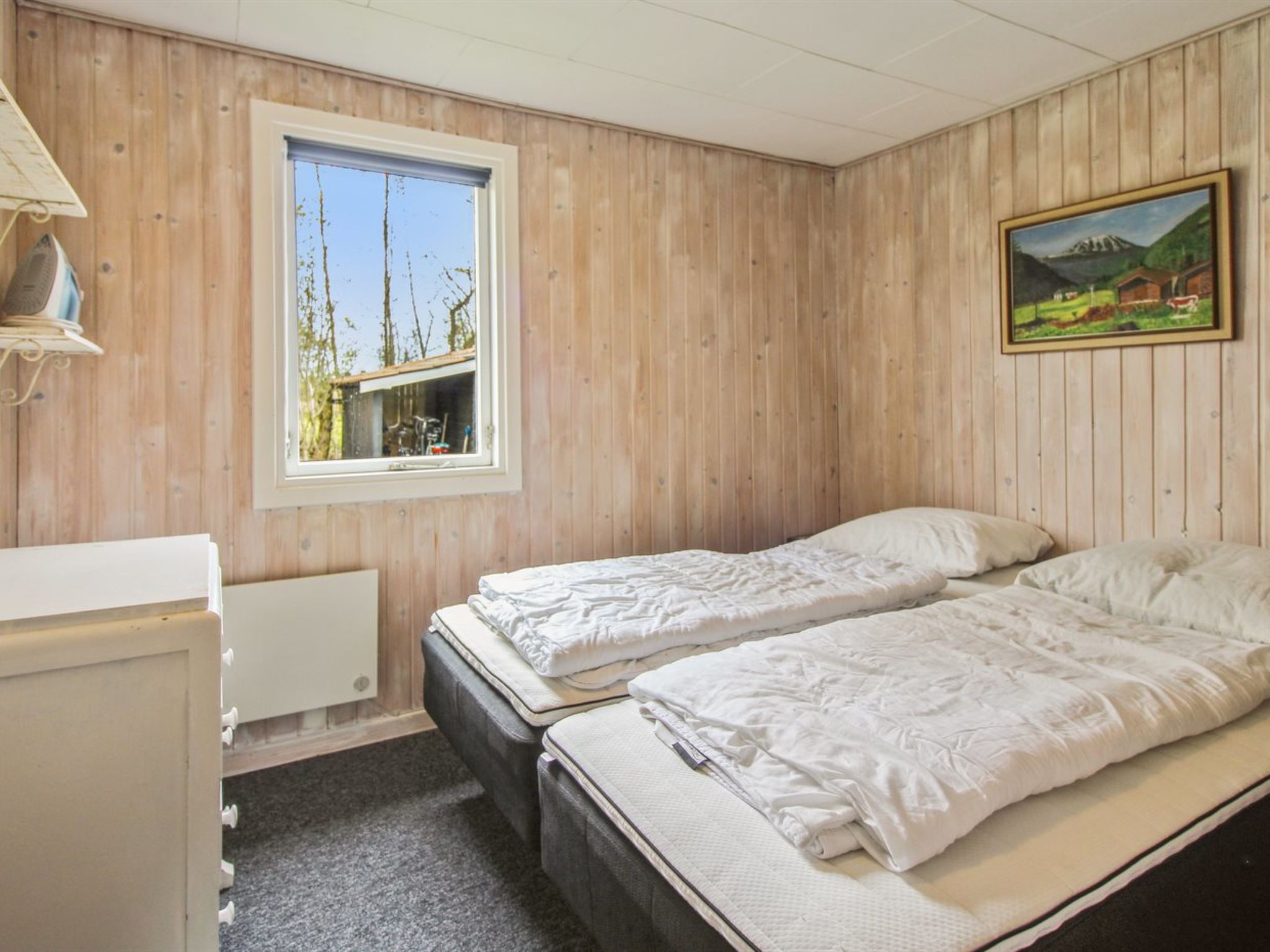 "Nielsine" - 1.5km from the sea - Binnen